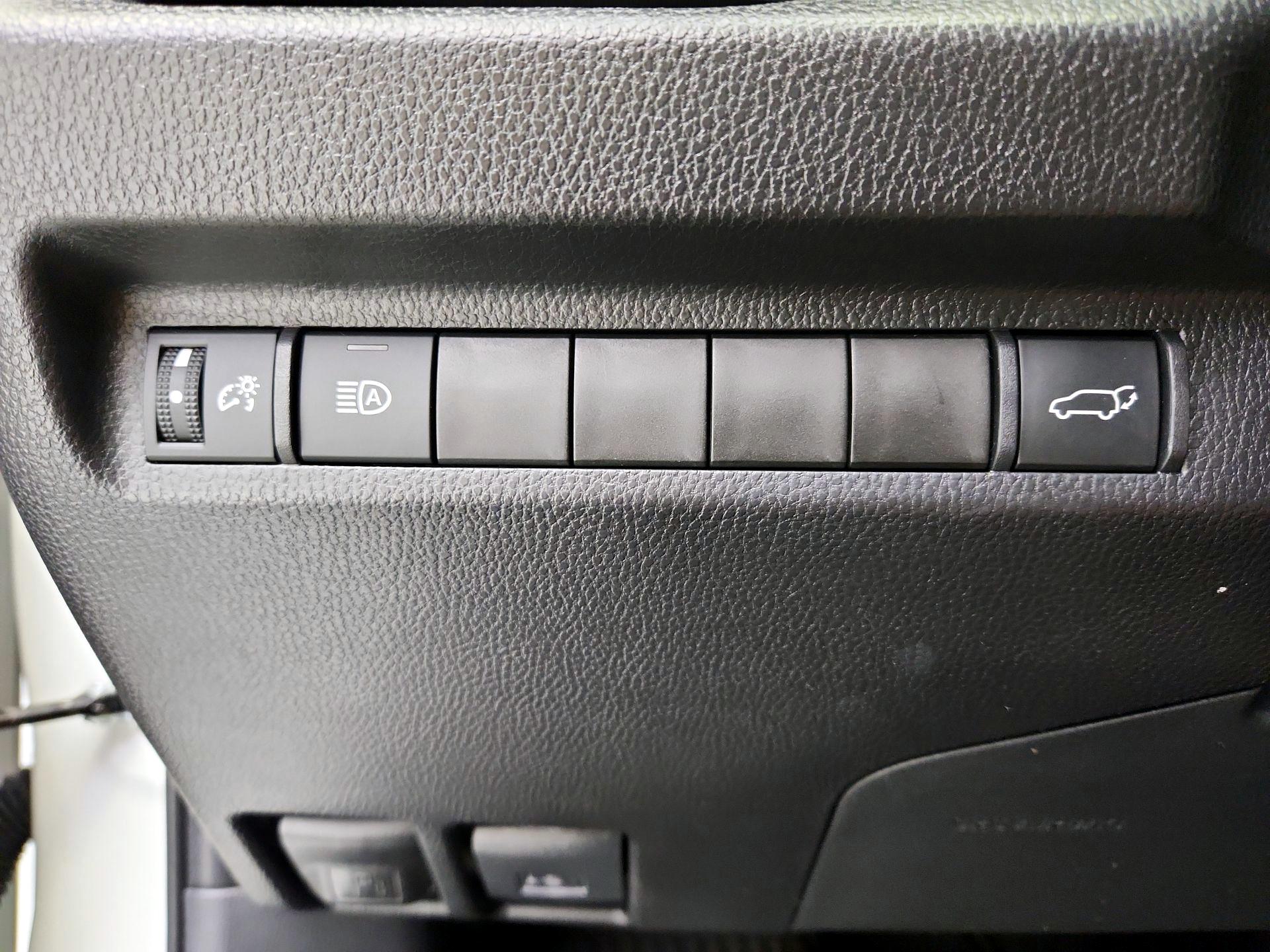 Thumbnail: 2025 Toyota RAV4 - 13
