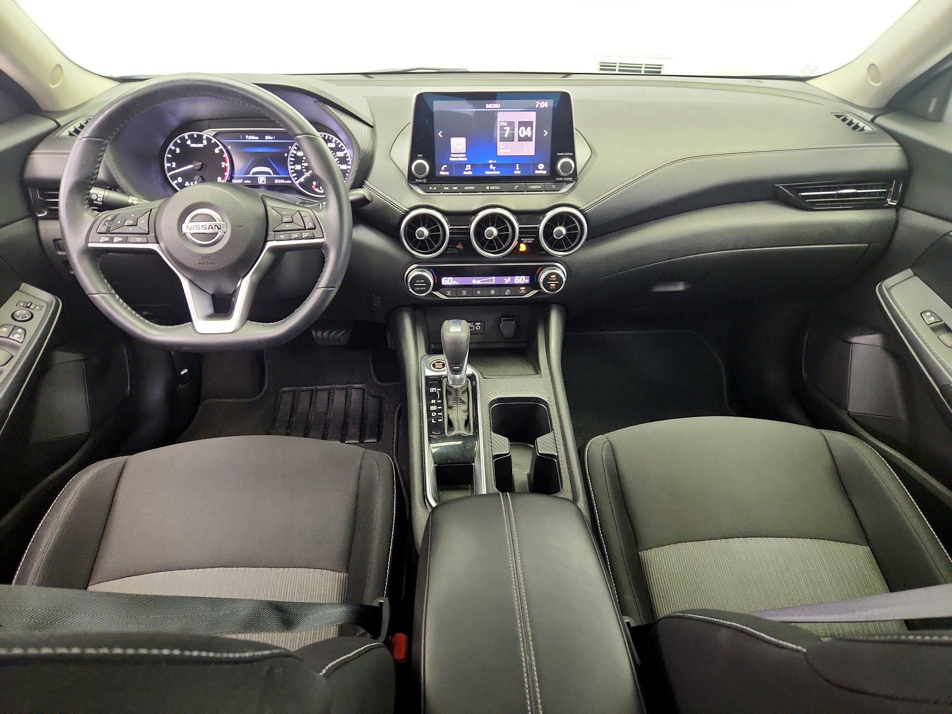 Thumbnail: 2020 Nissan Sentra - 9