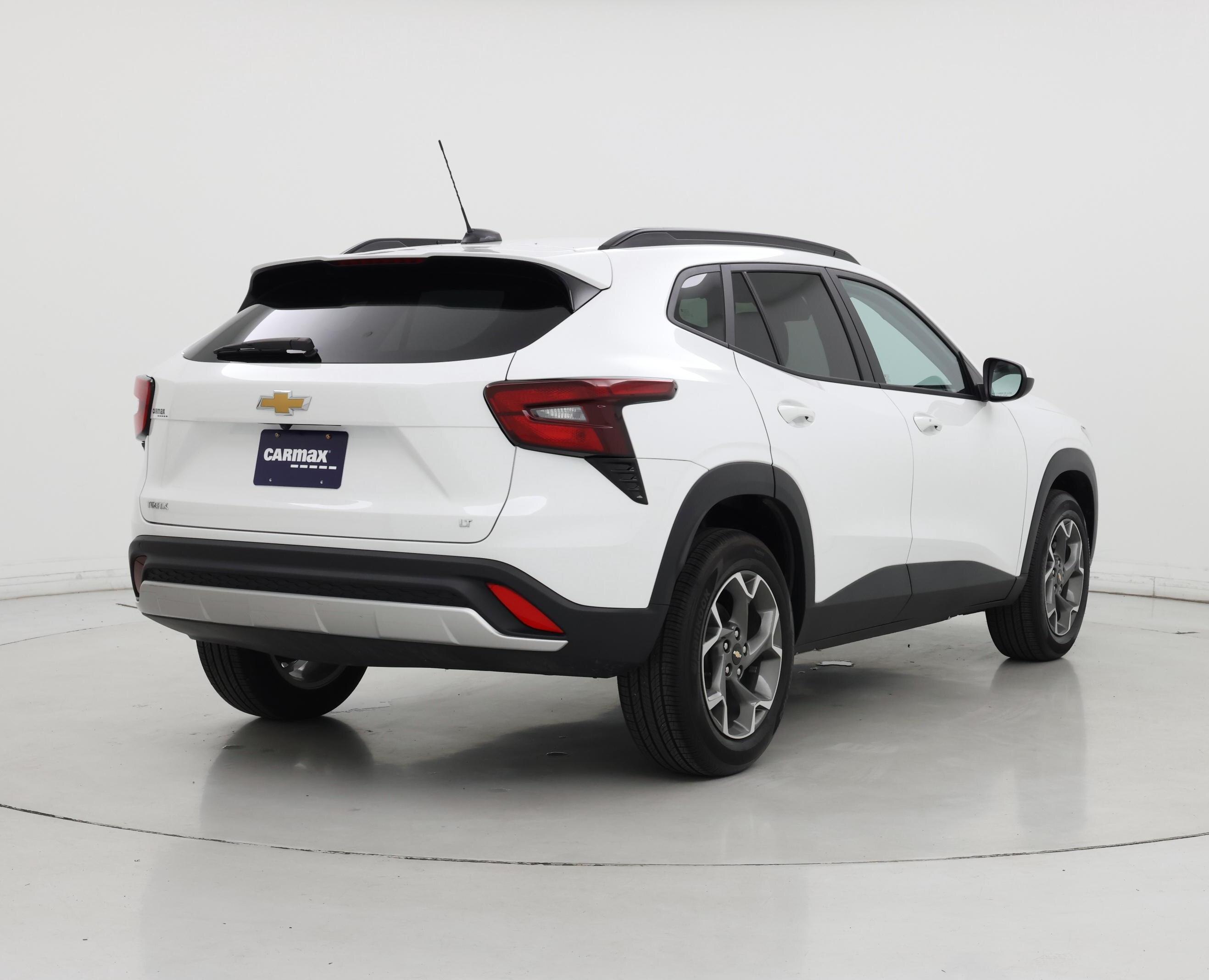 Thumbnail: 2025 Chevrolet Trax - 8