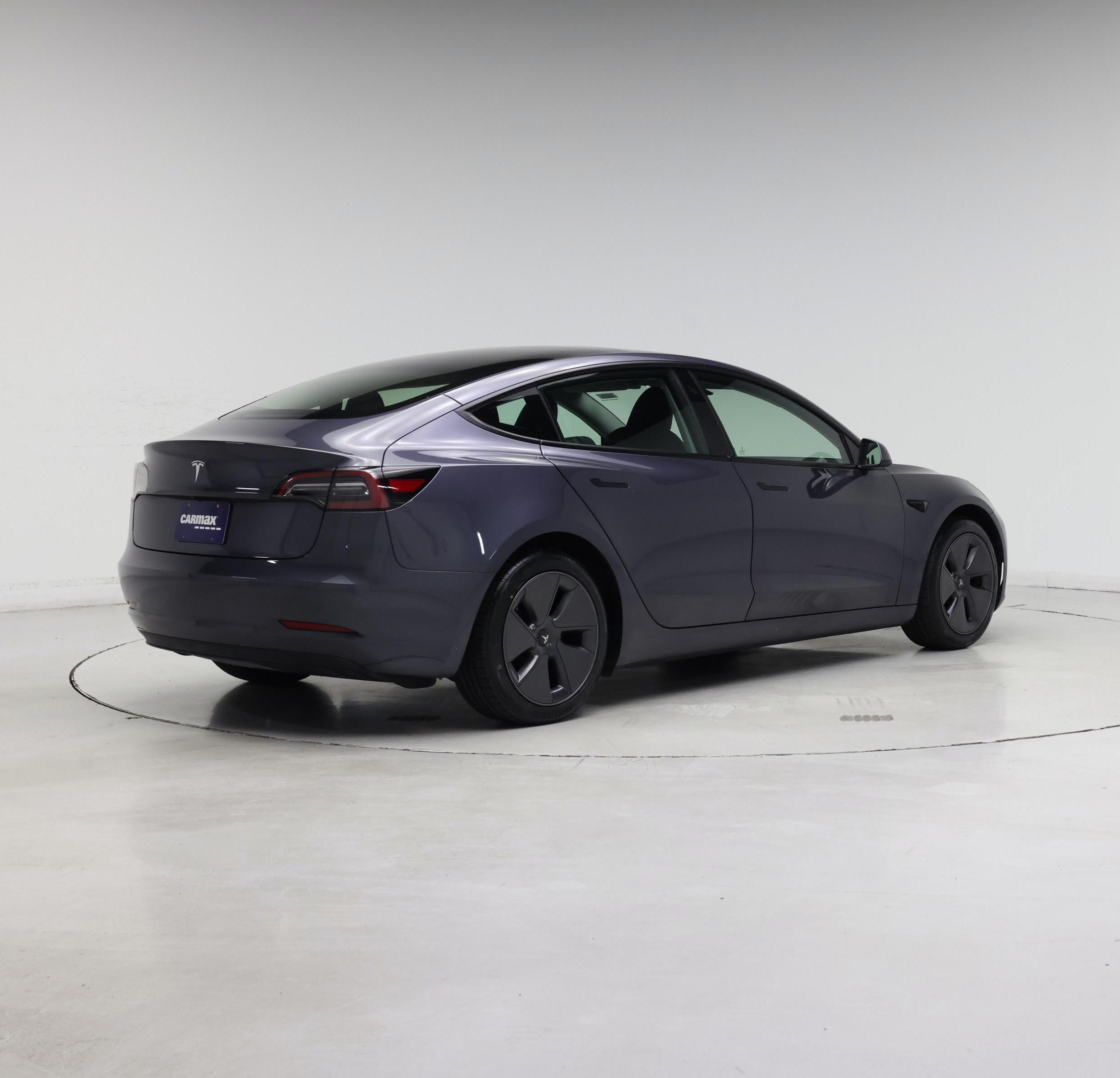 Thumbnail: 2023 Tesla Model 3 - 8