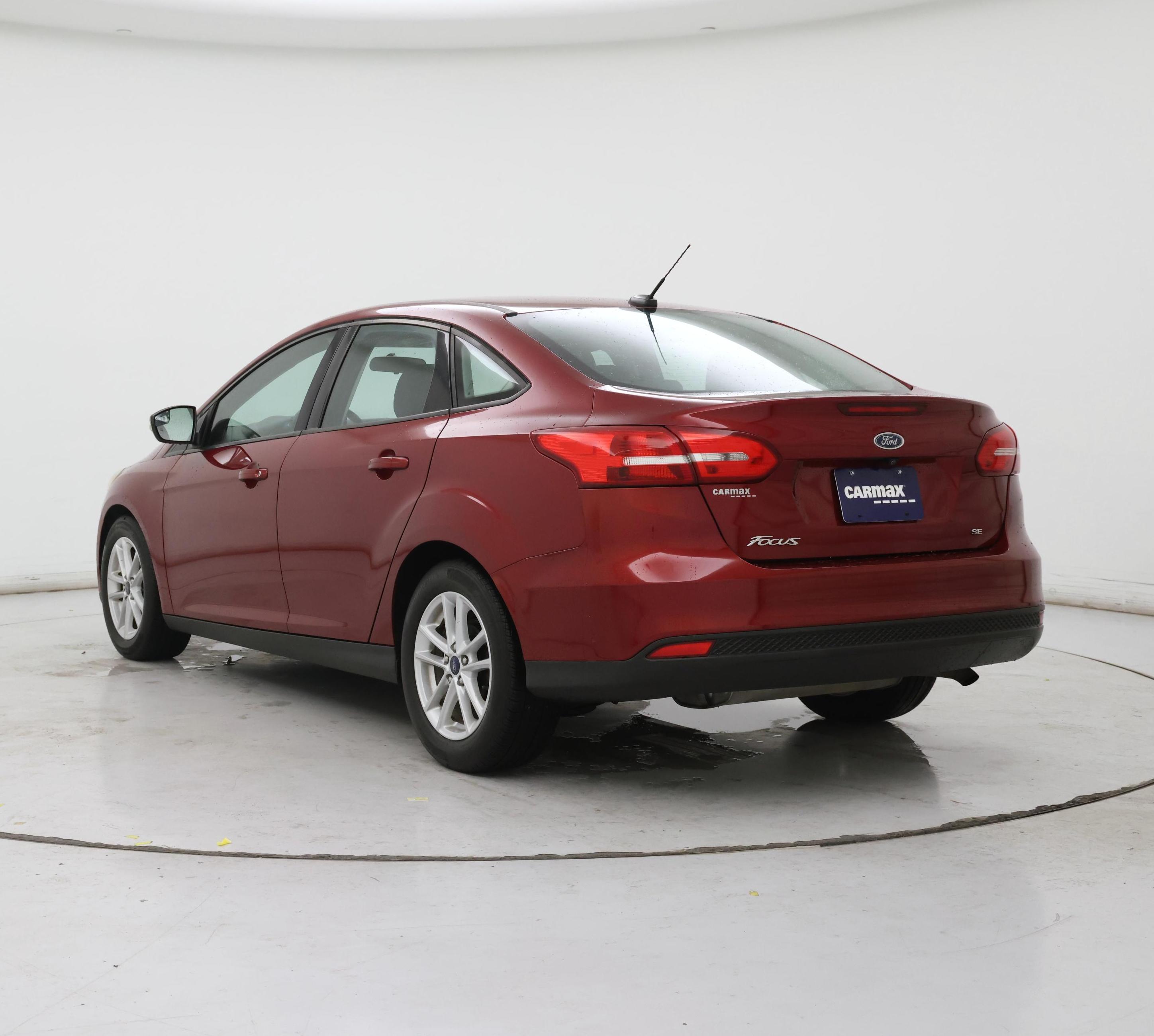 Thumbnail: 2017 Ford Focus - 2