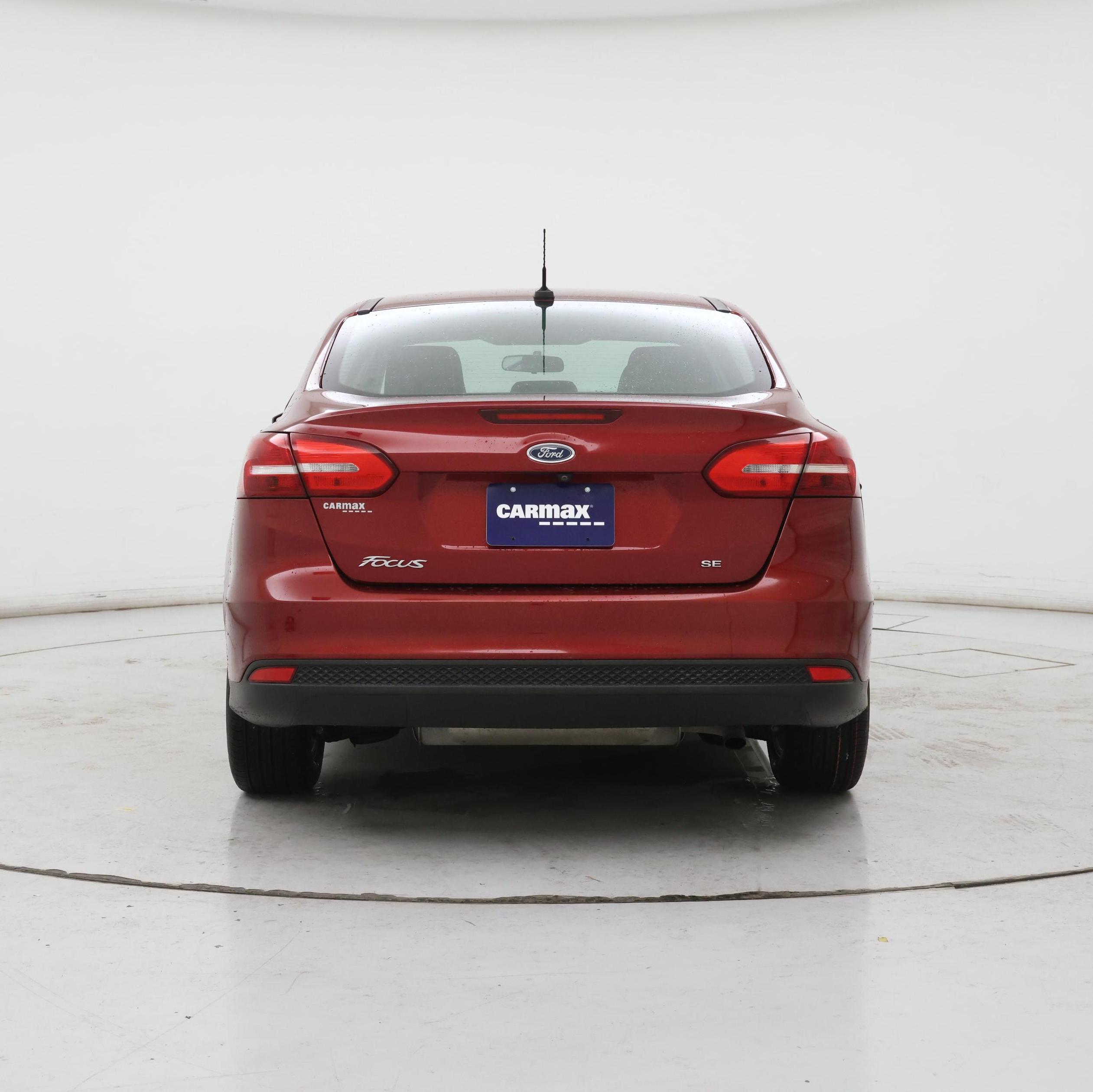 Thumbnail: 2017 Ford Focus - 6