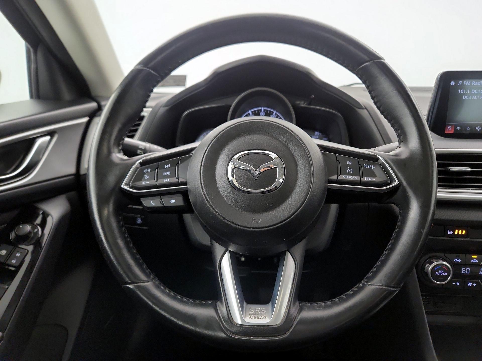 Thumbnail: 2018 Mazda Mazda3 - 10