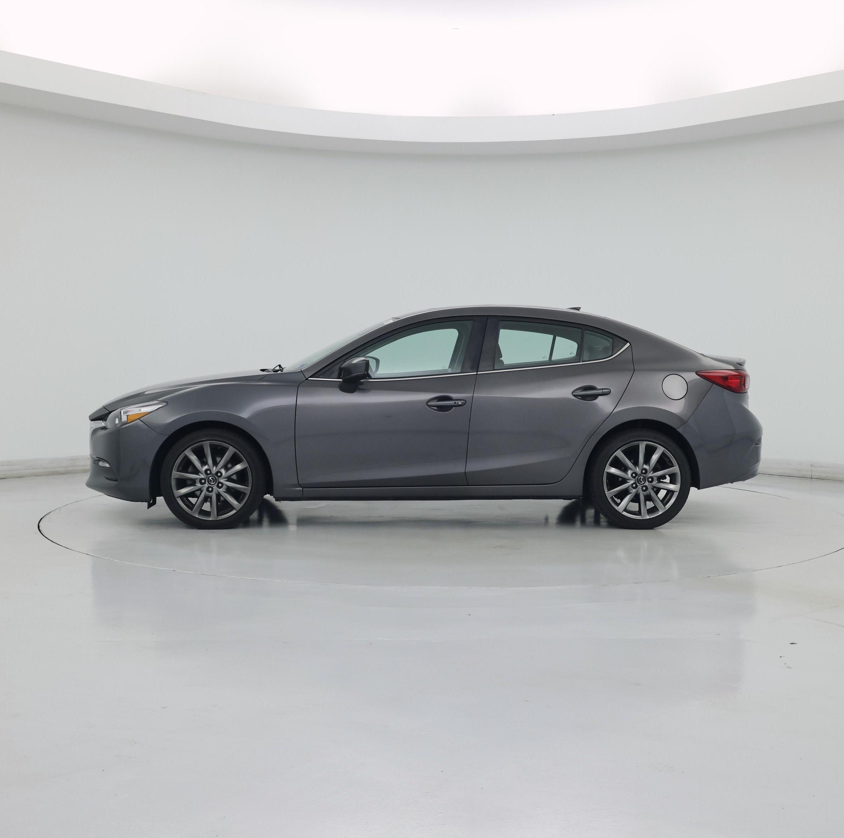 Thumbnail: 2018 Mazda Mazda3 - 3