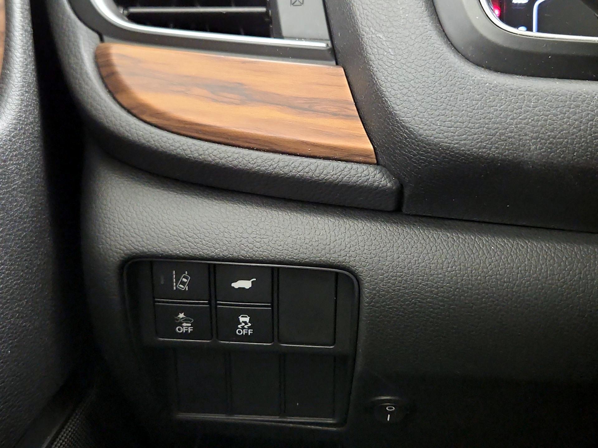 Thumbnail: 2018 Honda CR-V - 13