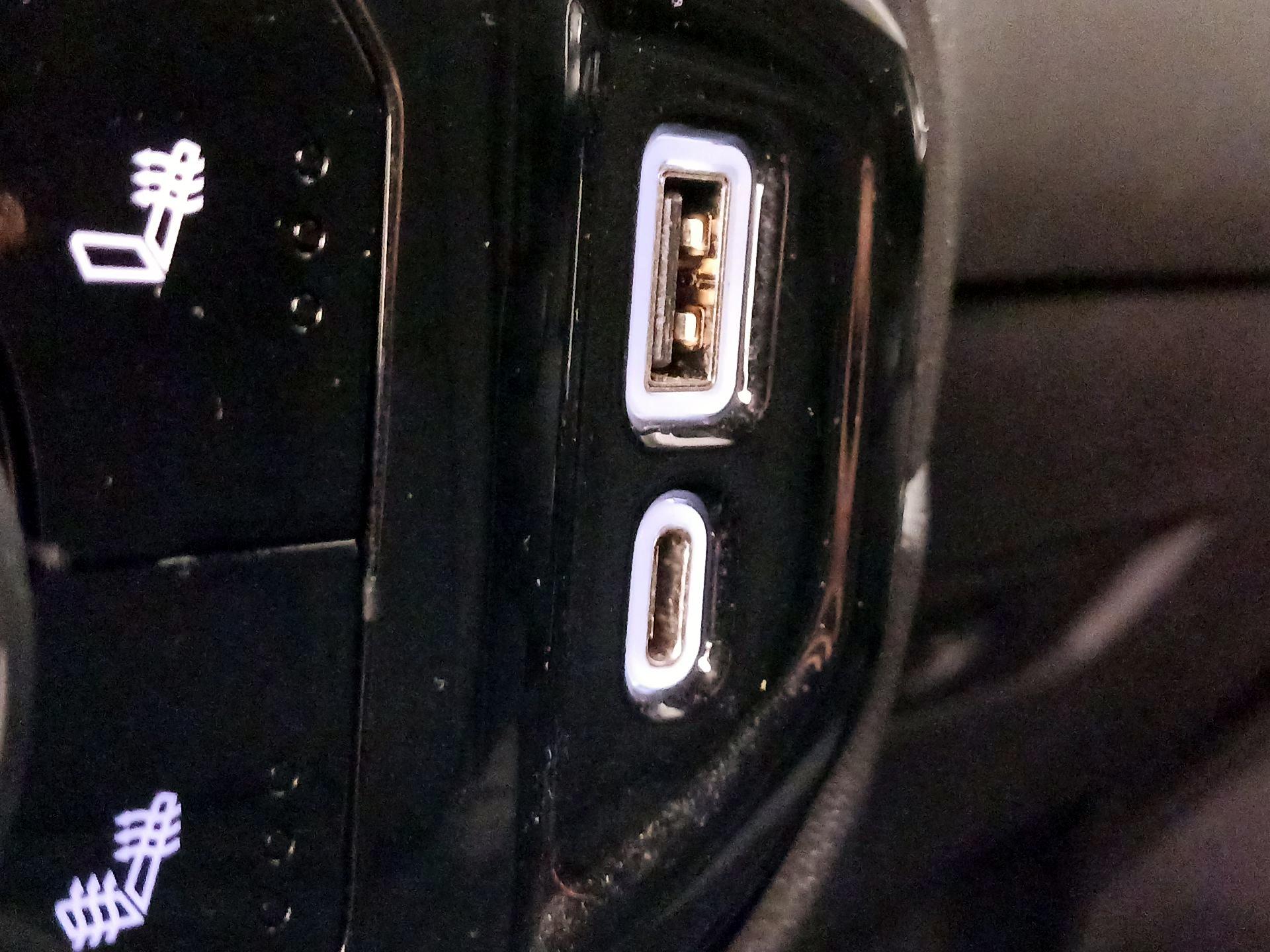 Thumbnail: 2023 Chevrolet Silverado 1500 - 19