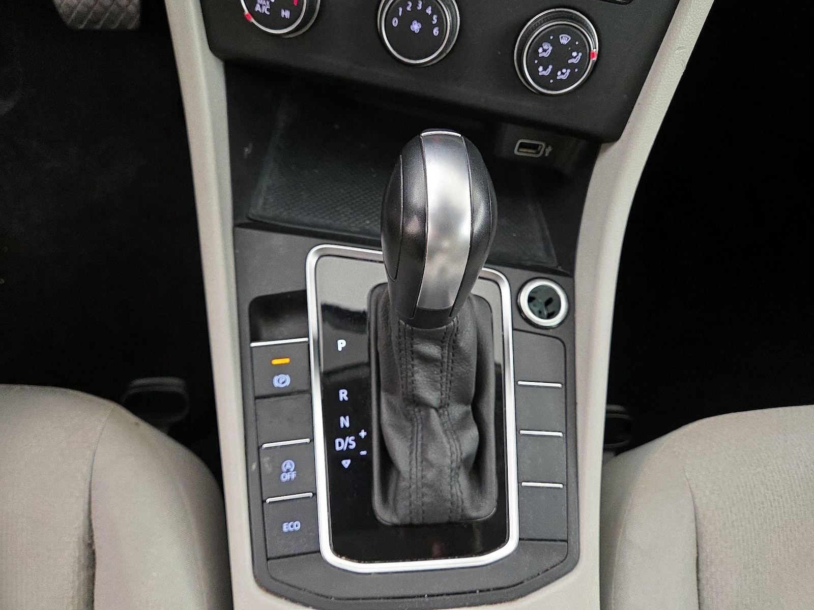 2019 Volkswagen Jetta S - Photo 18