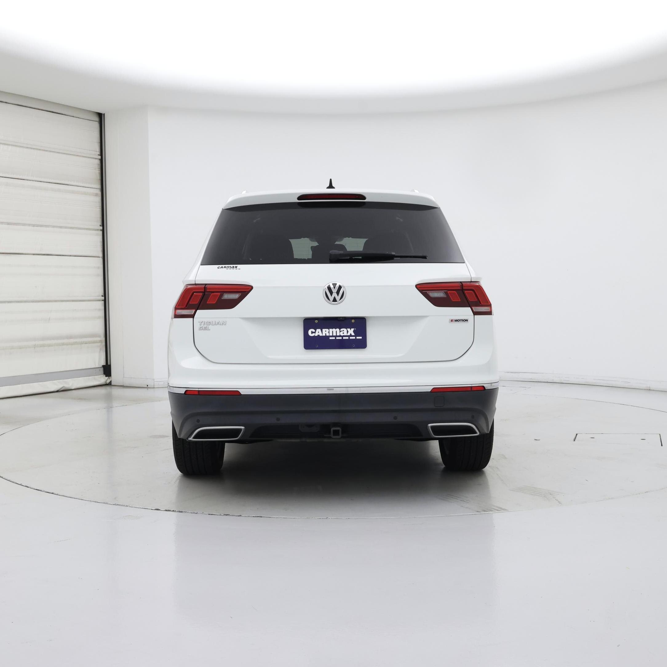 Thumbnail: 2020 Volkswagen Tiguan - 6