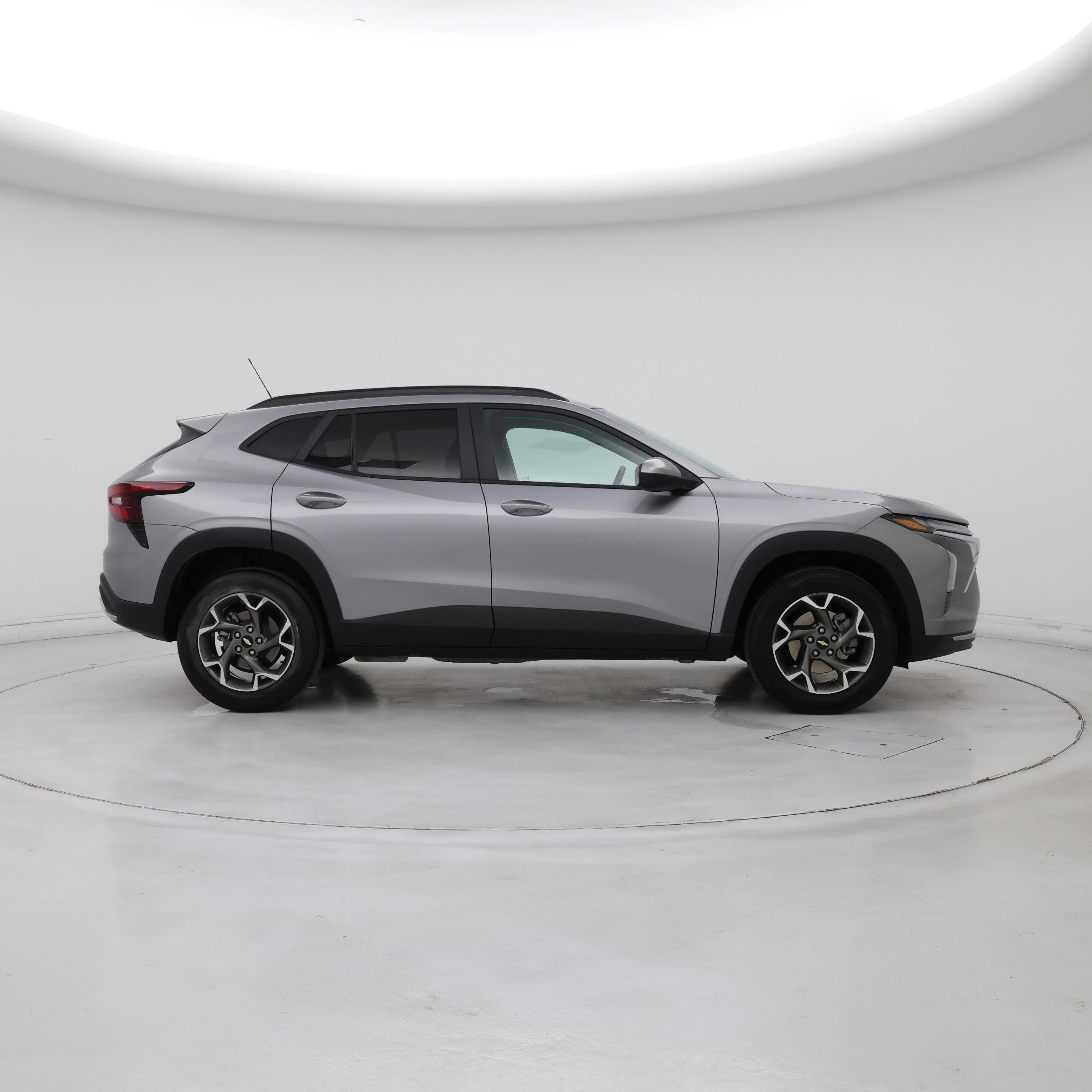 Thumbnail: 2025 Chevrolet Trax - 7