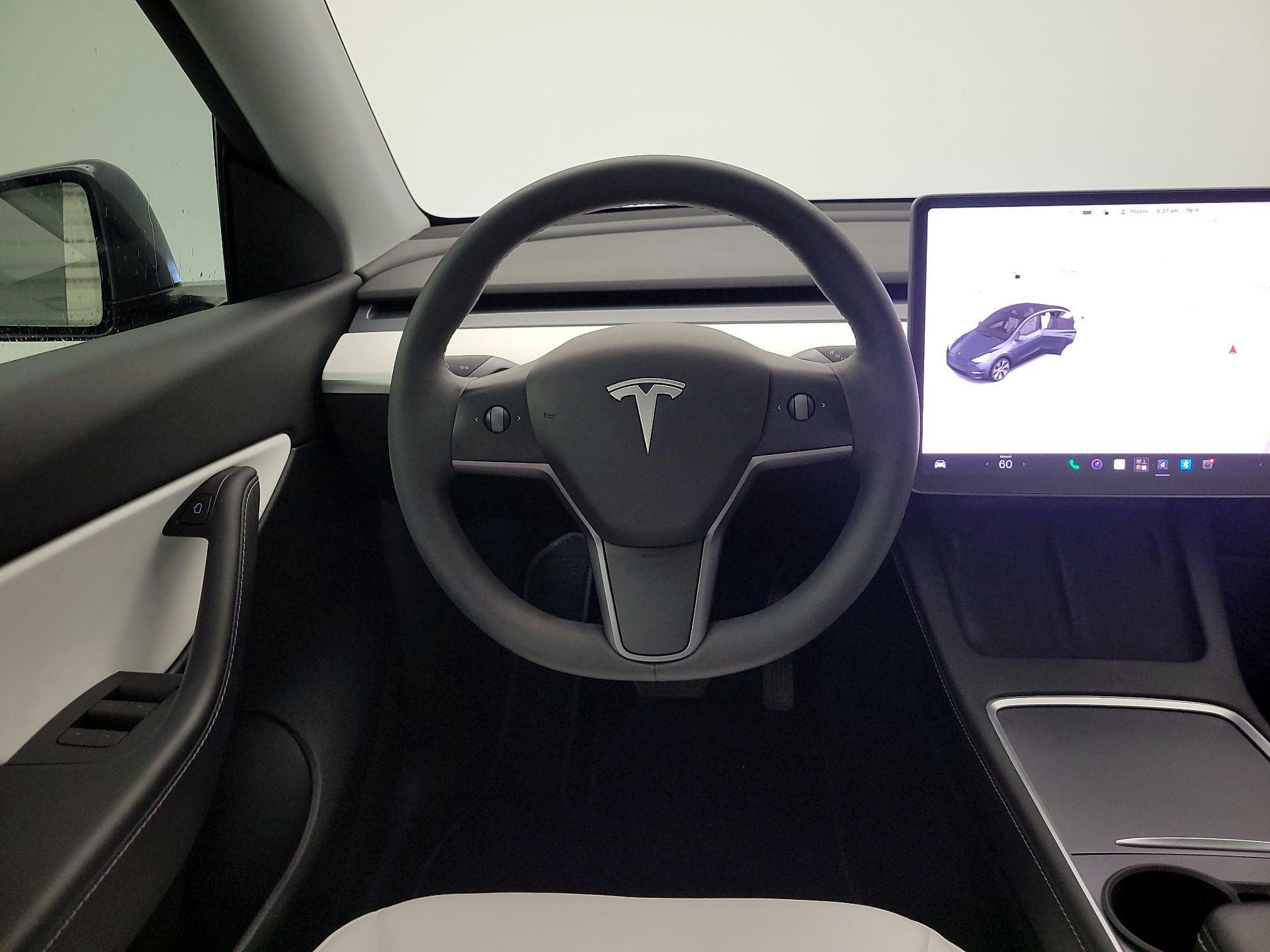 Thumbnail: 2021 Tesla Model Y - 10