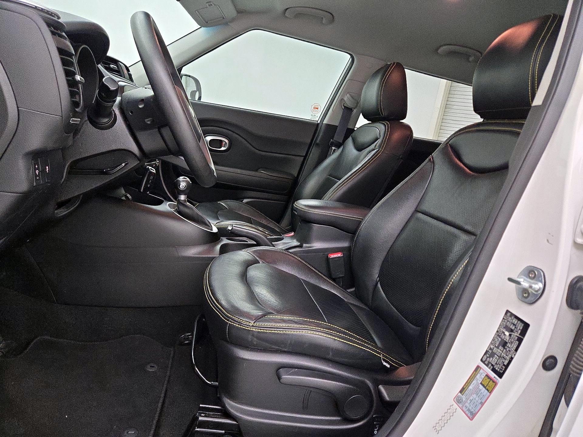 Thumbnail: 2016 Kia Soul - 11