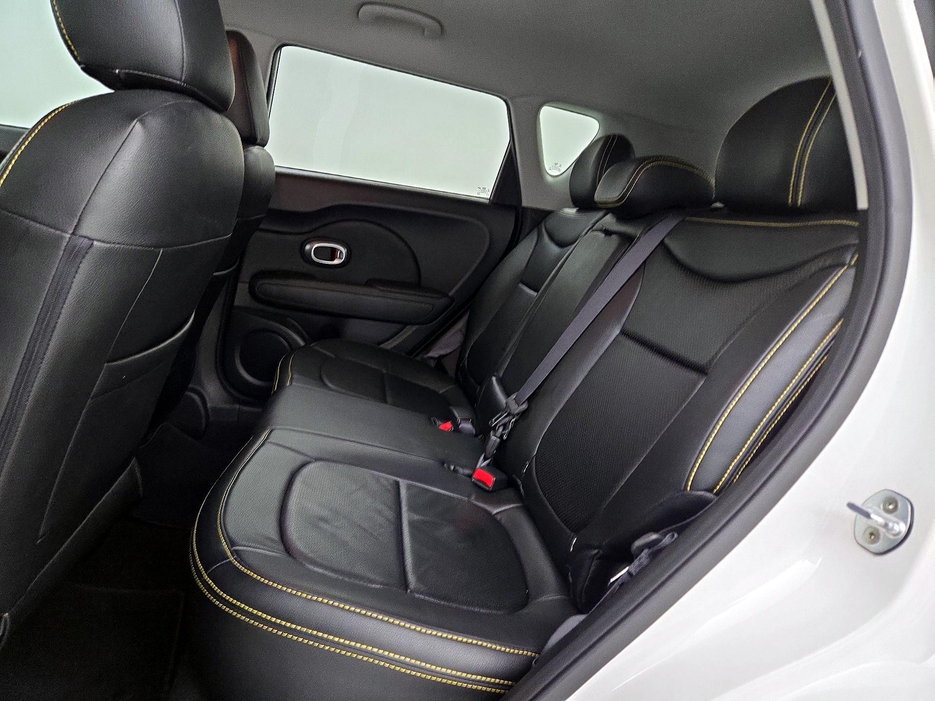 Thumbnail: 2016 Kia Soul - 19
