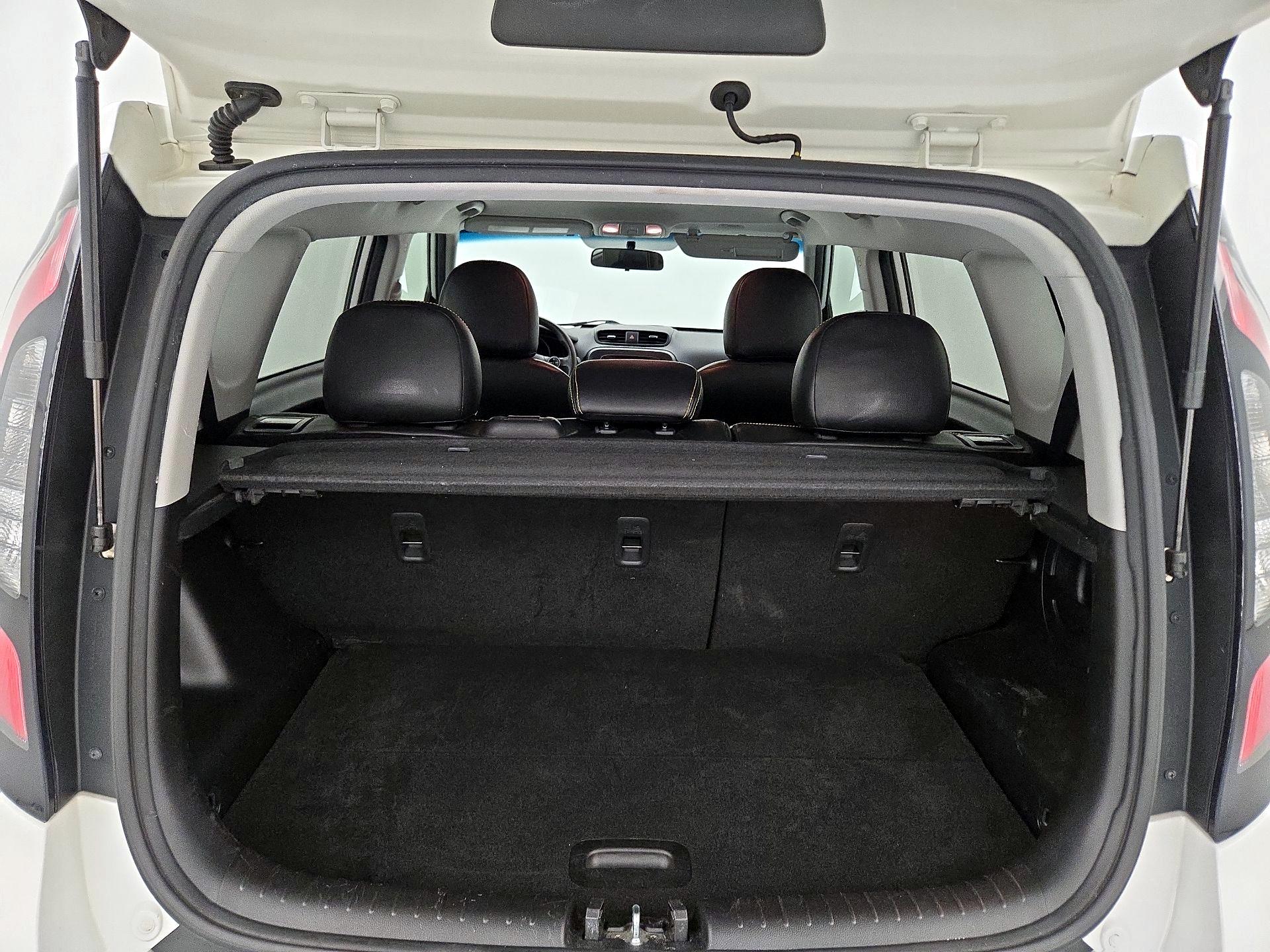 Thumbnail: 2016 Kia Soul - 20