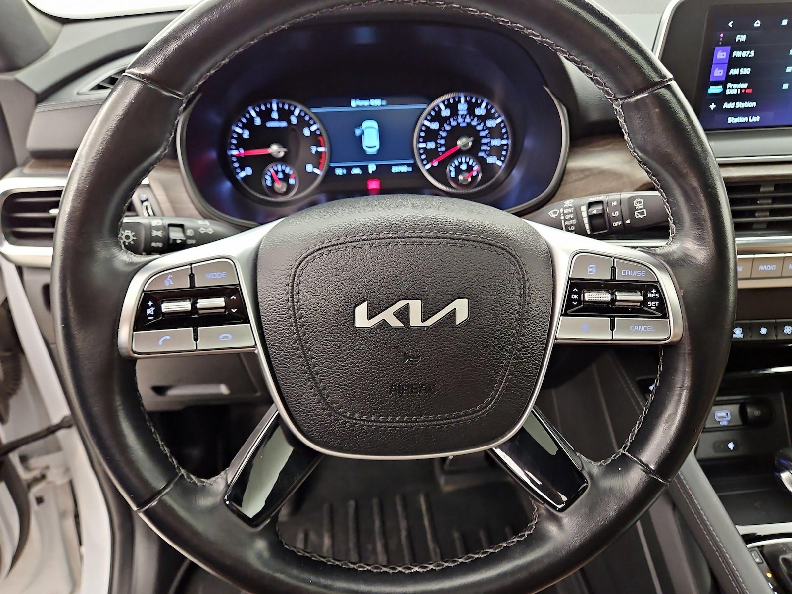 2022 Kia Telluride SX - Photo 11