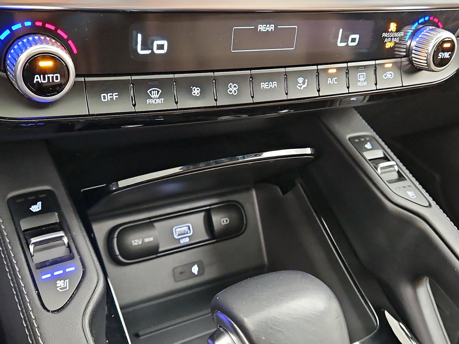 2022 Kia Telluride SX - Photo 18