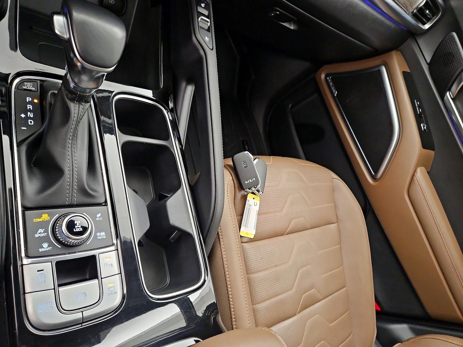 2022 Kia Telluride SX - Photo 19