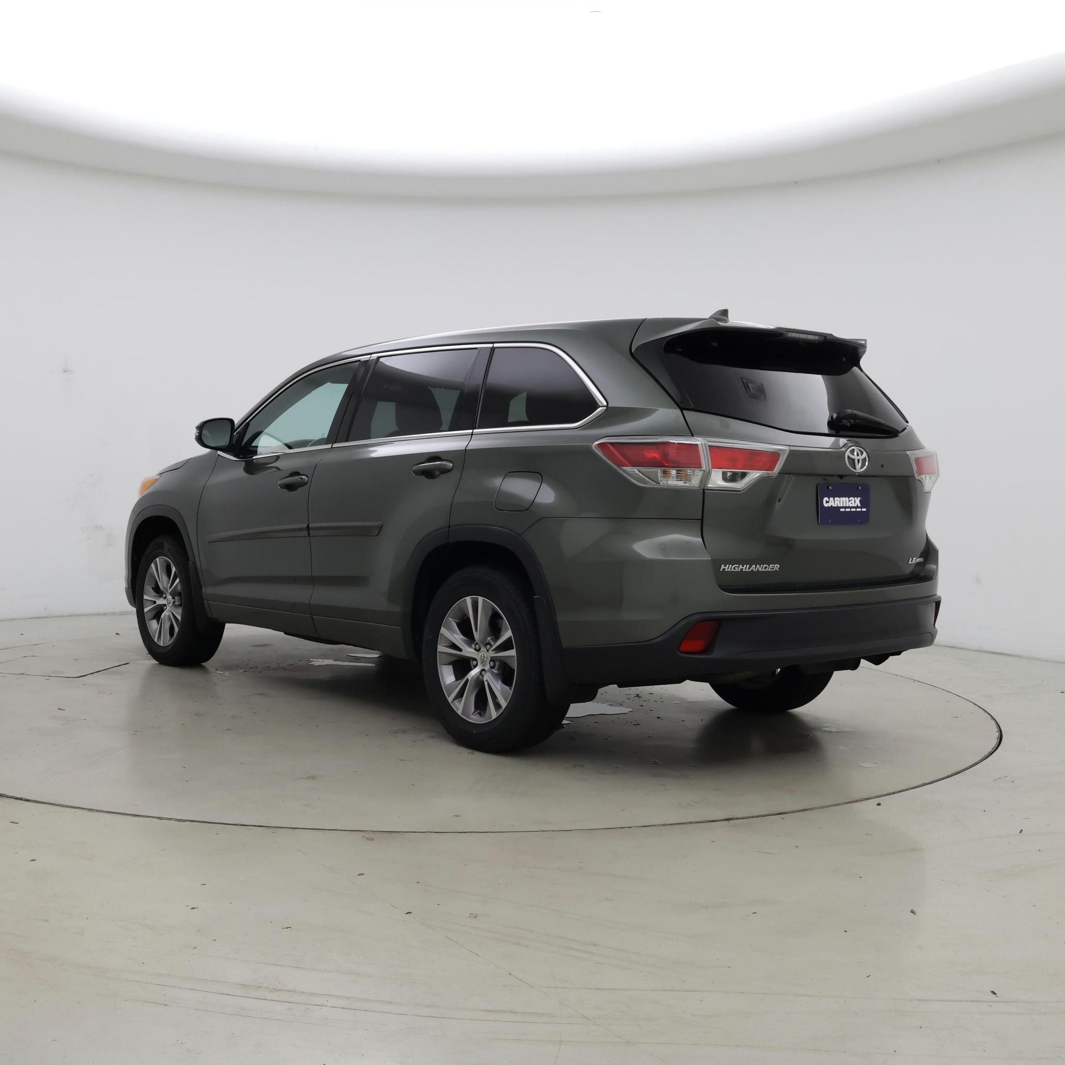 Thumbnail: 2014 Toyota Highlander - 2