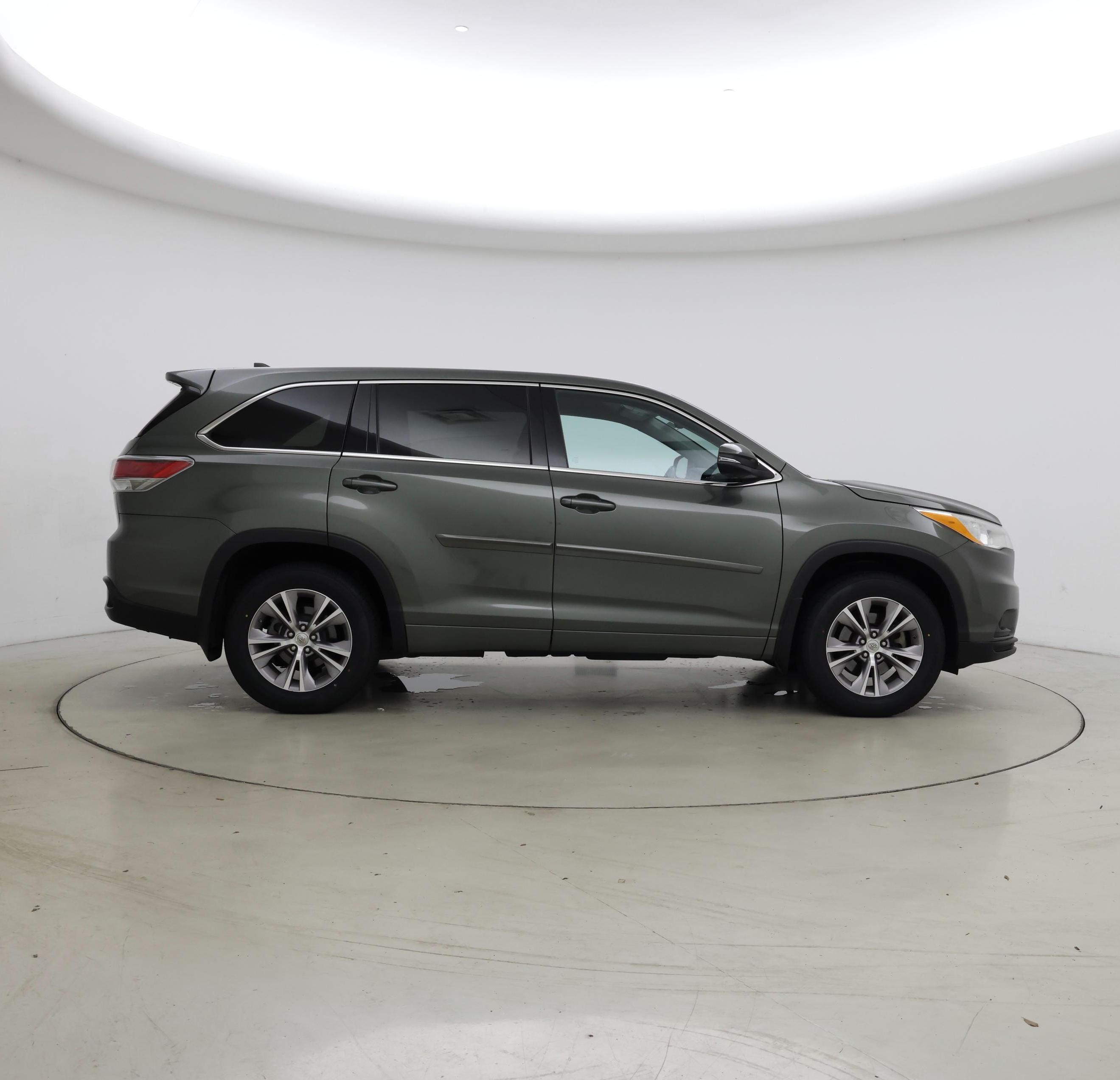 Thumbnail: 2014 Toyota Highlander - 7