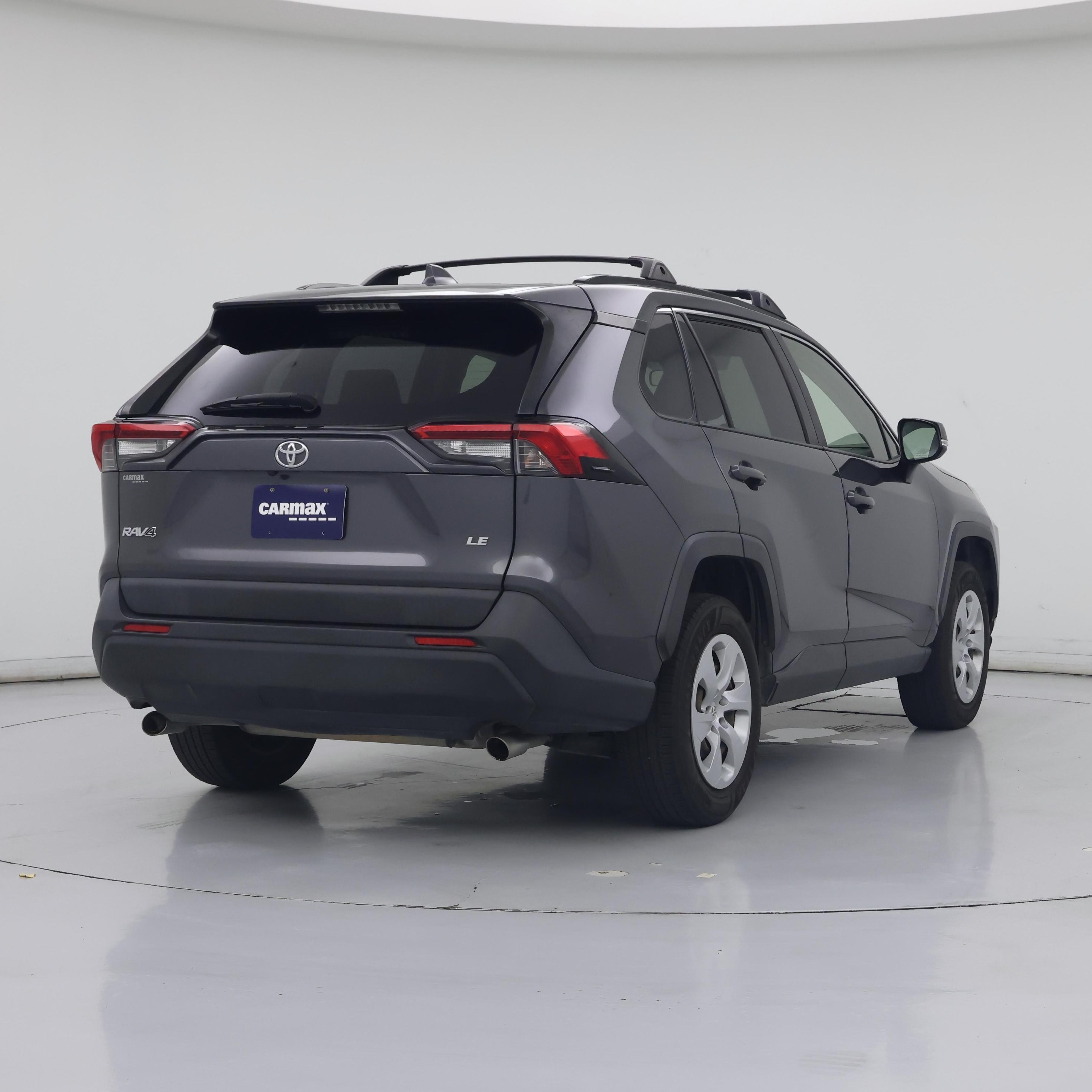 Thumbnail: 2019 Toyota RAV4 - 8