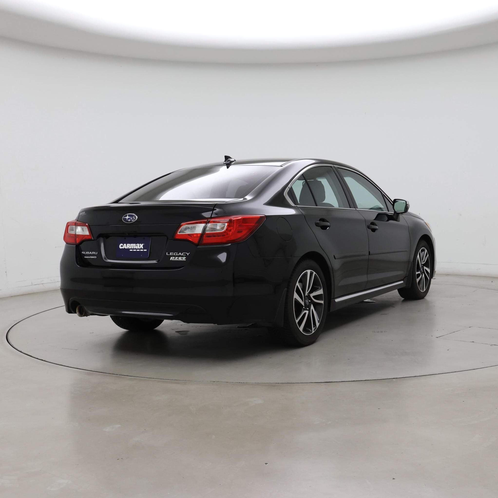 Thumbnail: 2017 Subaru Legacy - 8