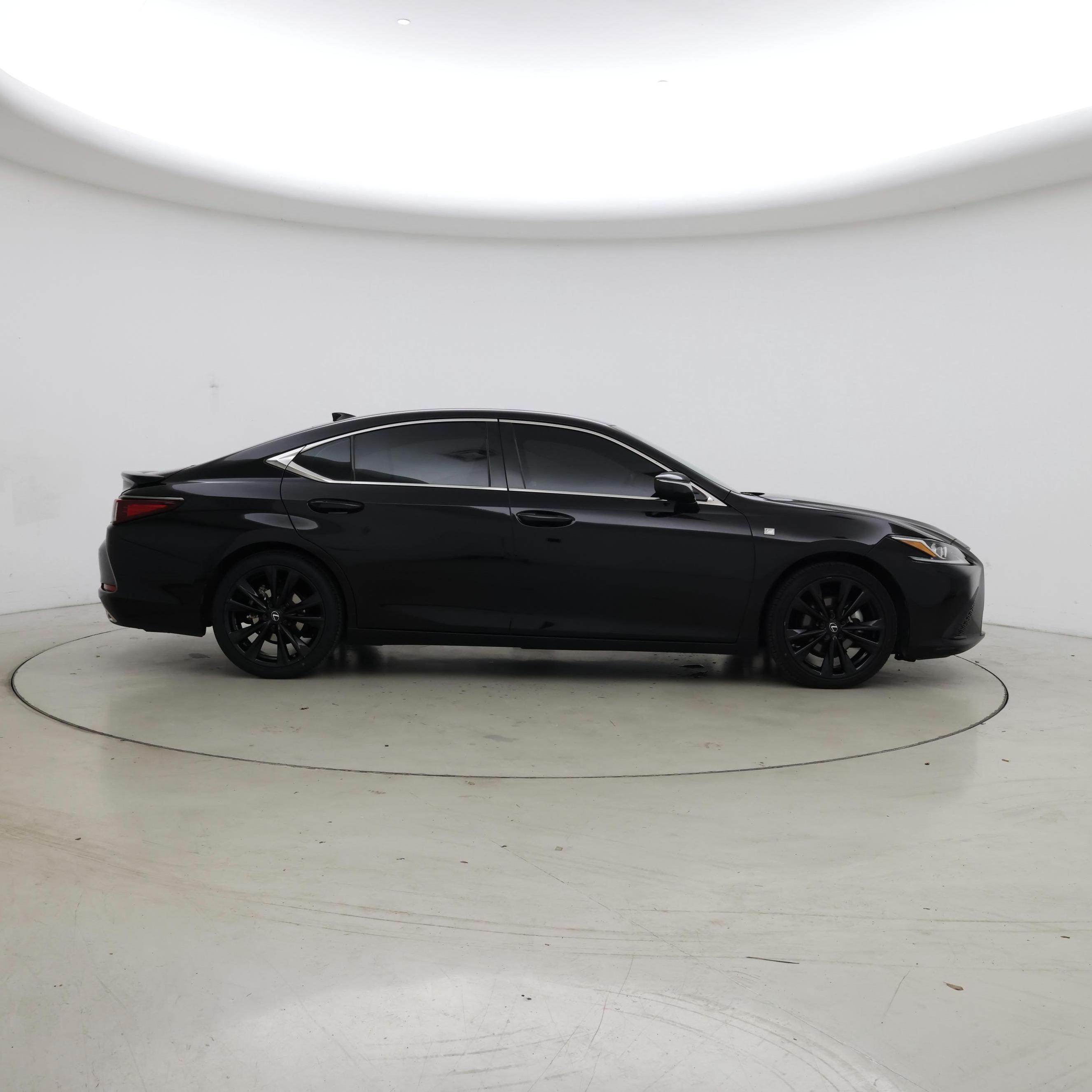 Thumbnail: 2023 Lexus ES - 7