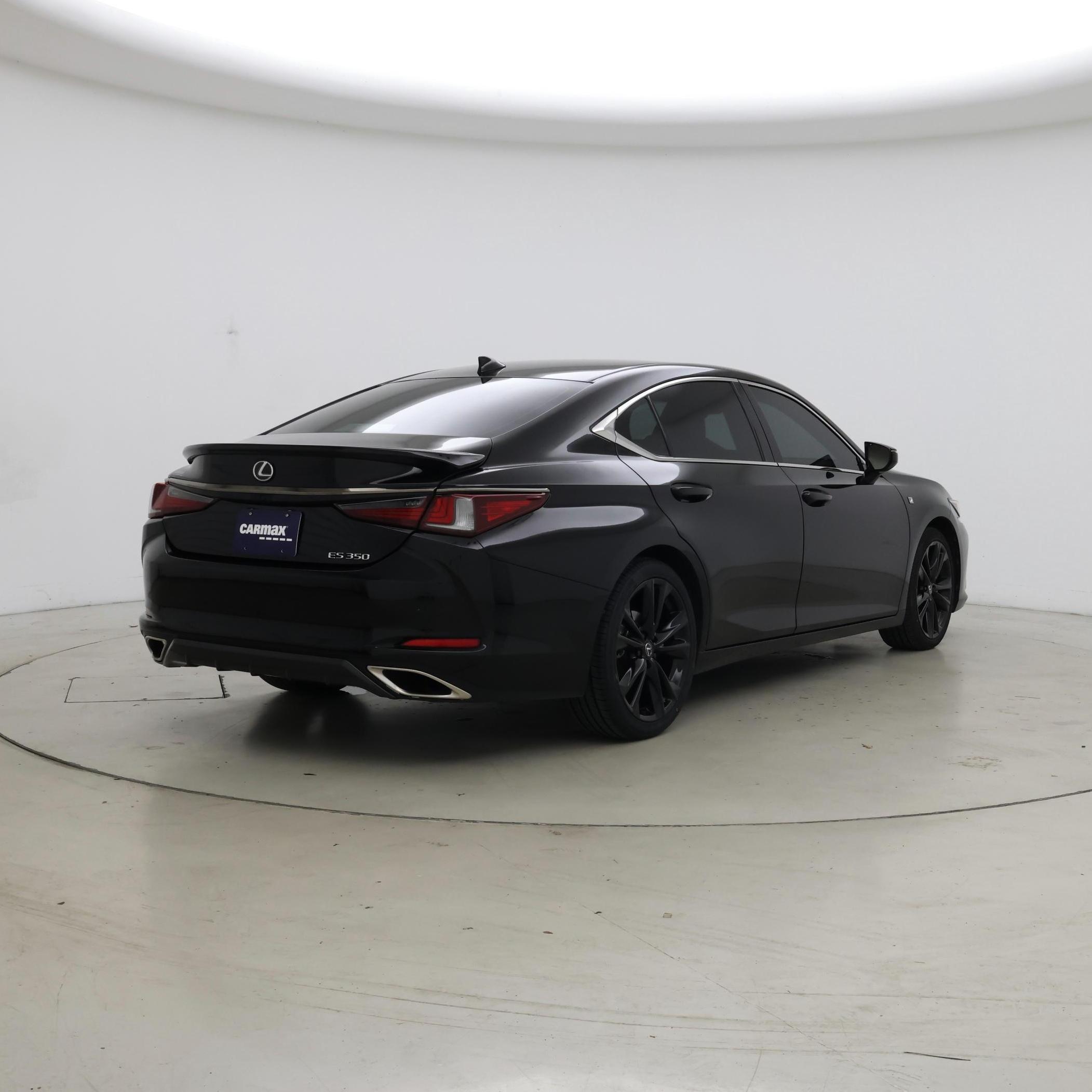 Thumbnail: 2023 Lexus ES - 8