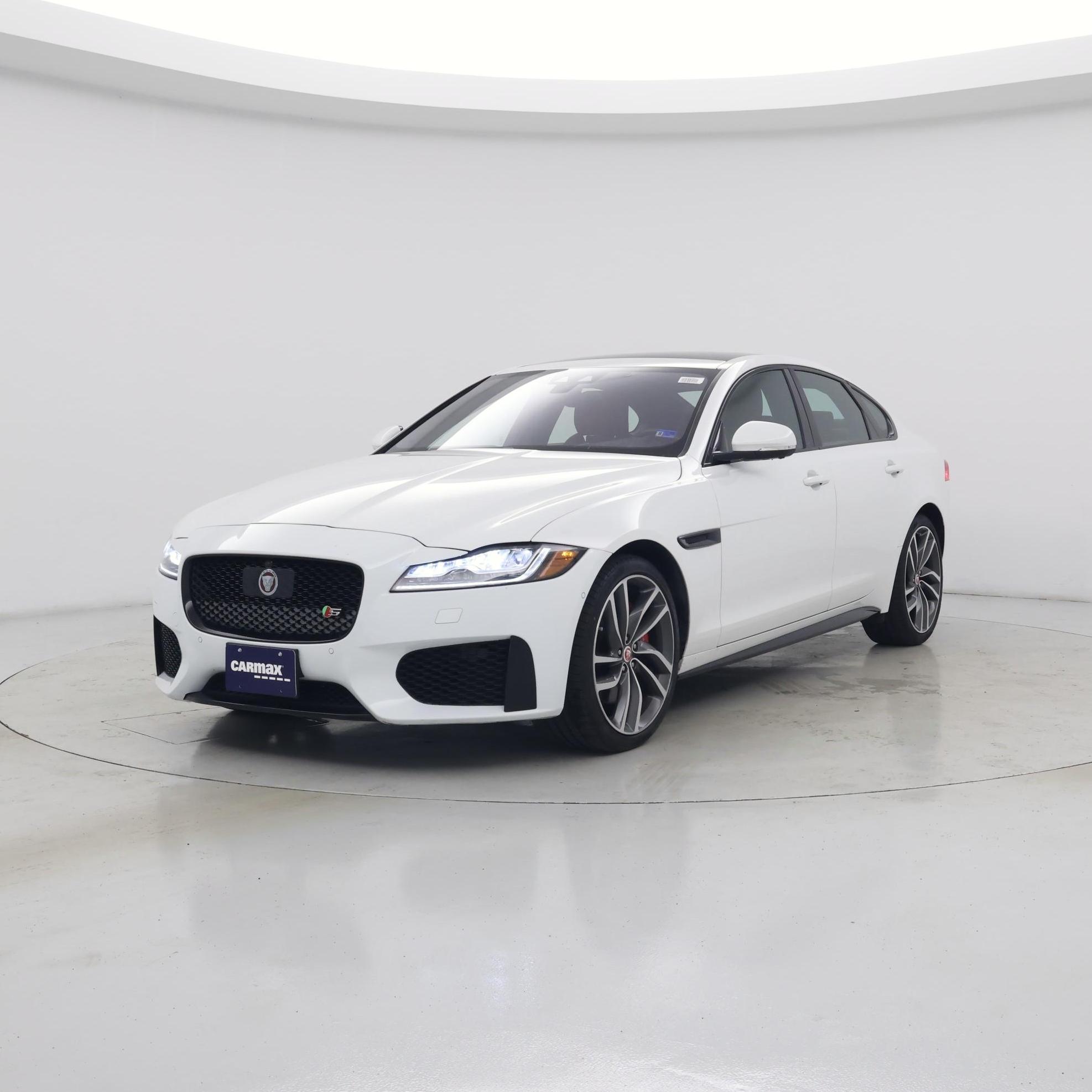 Thumbnail: 2020 Jaguar XF - 4
