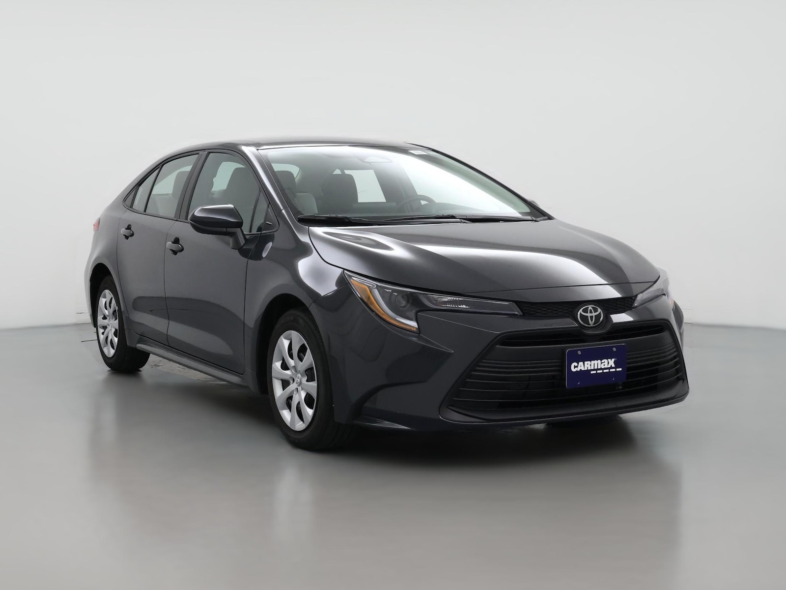 2025 Toyota Corolla LE - Photo 1