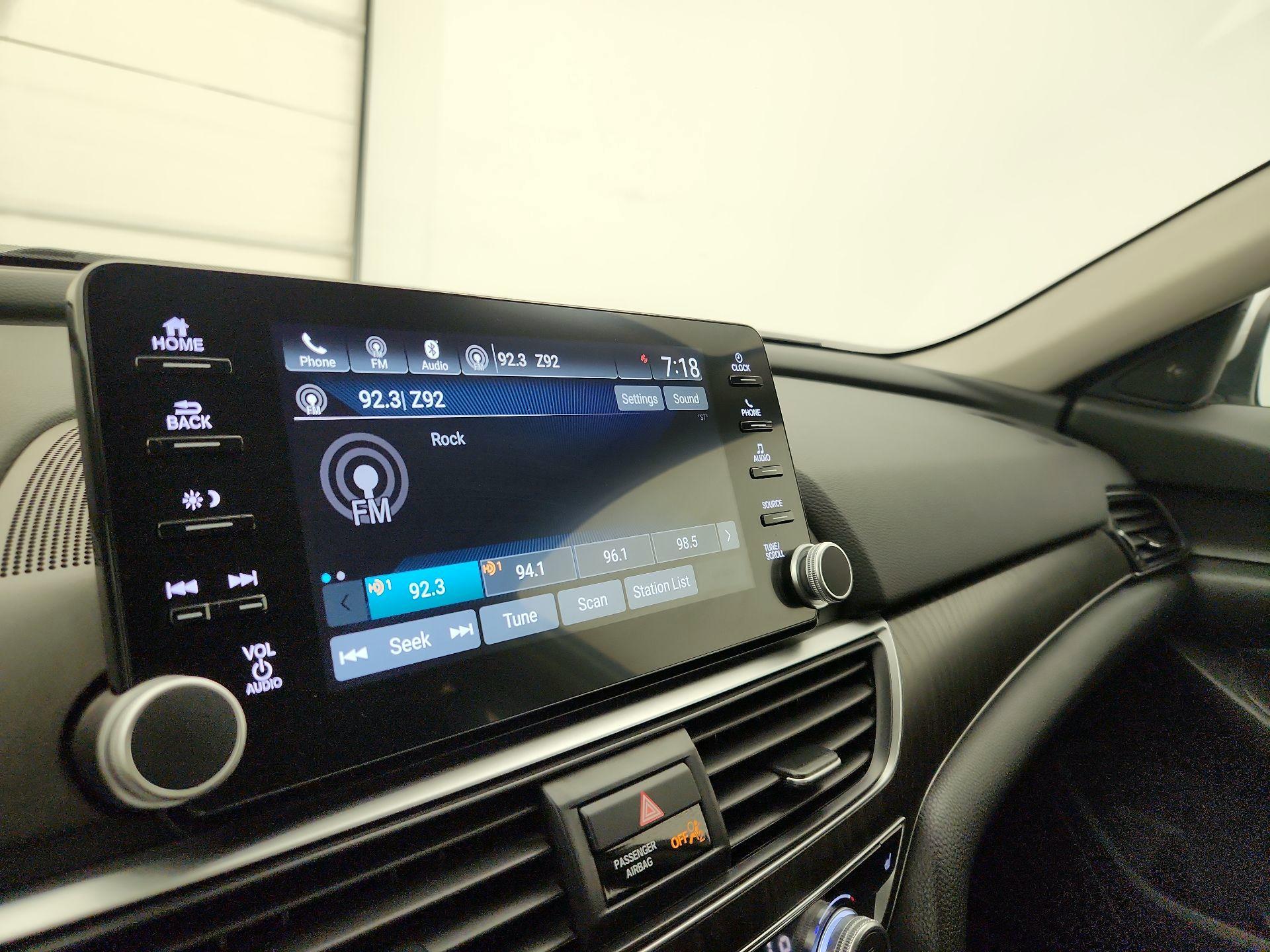 Thumbnail: 2019 Honda Accord - 15