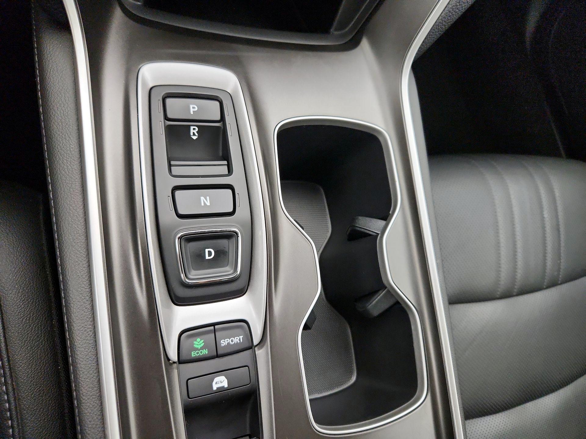 Thumbnail: 2019 Honda Accord - 17