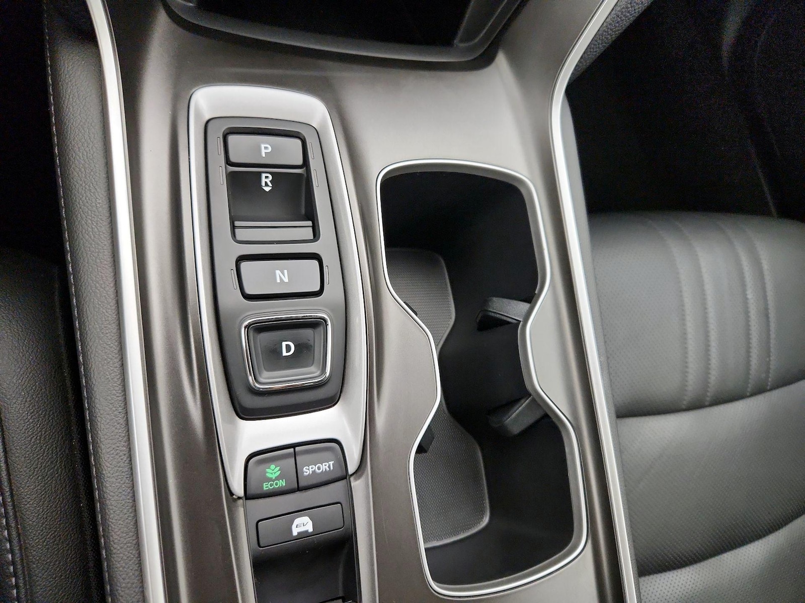 2019 Honda Accord Hybrid EX-L - Photo 18