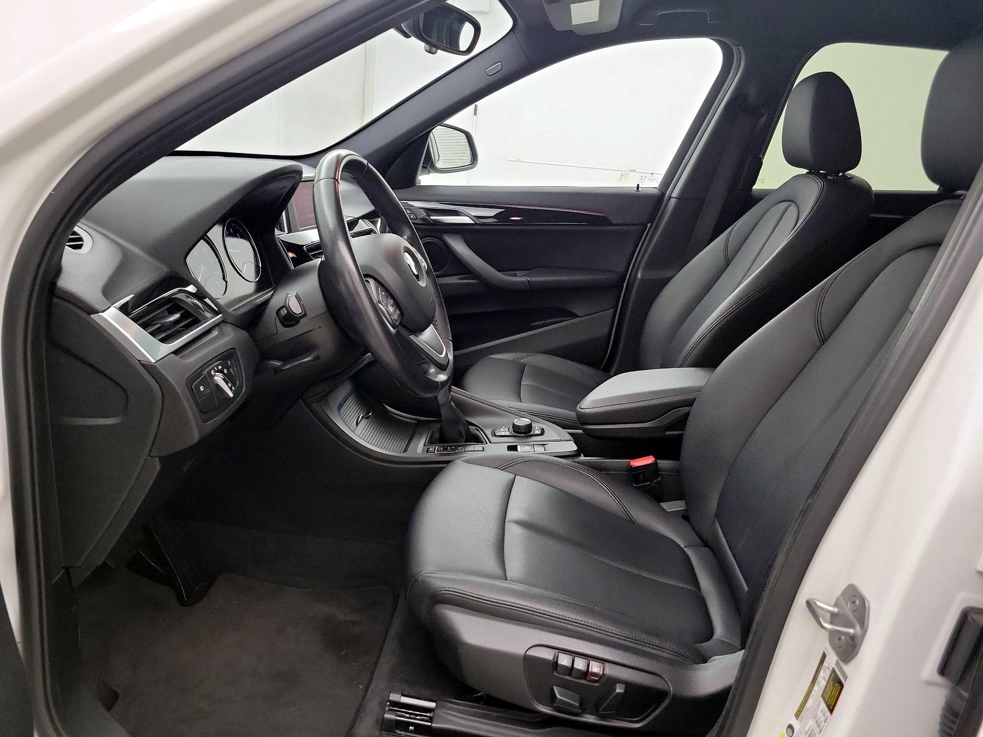 Thumbnail: 2018 BMW X1 - 11