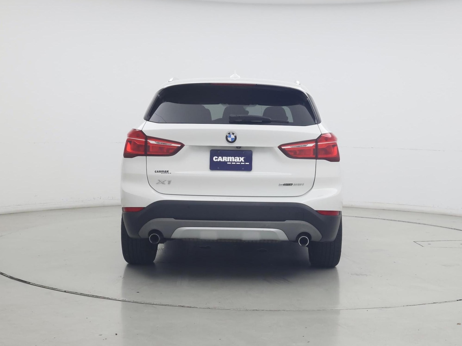 2018 BMW X1 28i - Photo 7