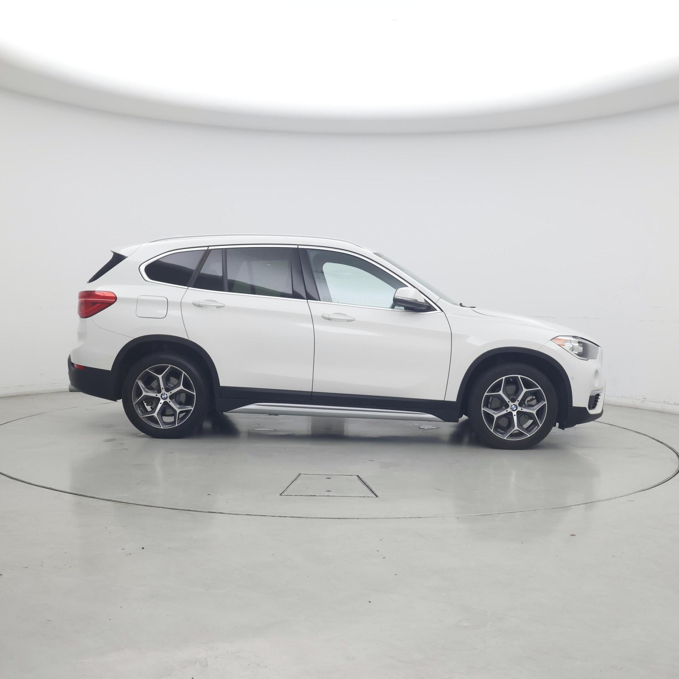 Thumbnail: 2018 BMW X1 - 7