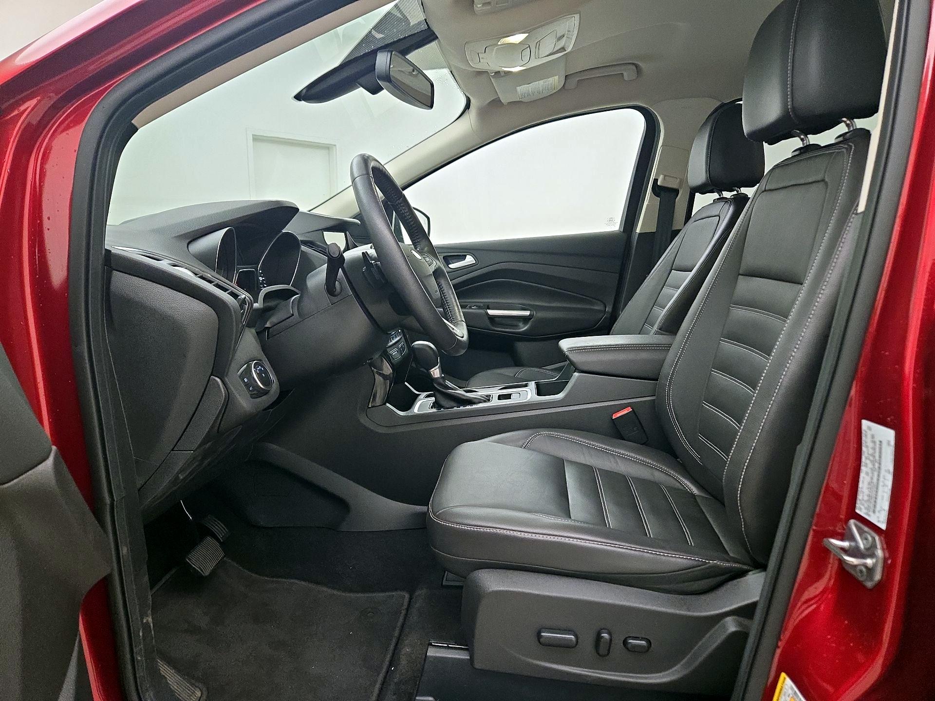 Thumbnail: 2017 Ford Escape - 11