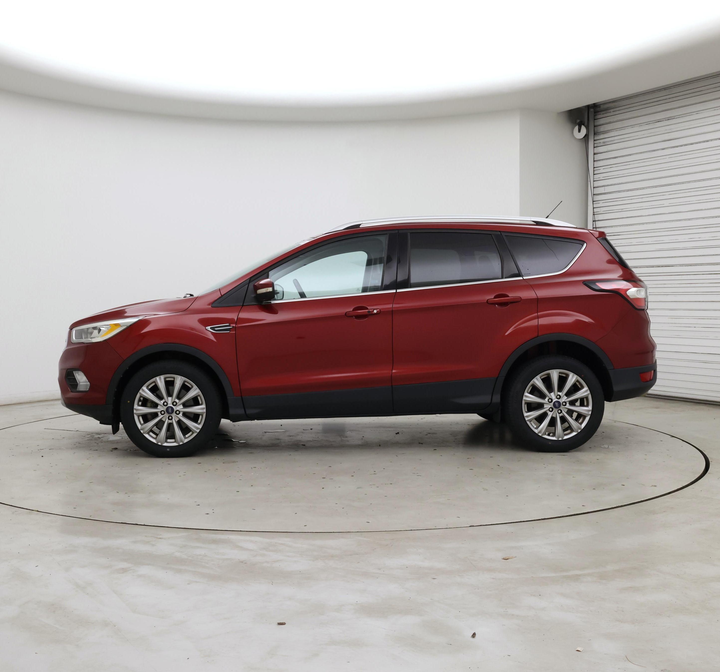 Thumbnail: 2017 Ford Escape - 3