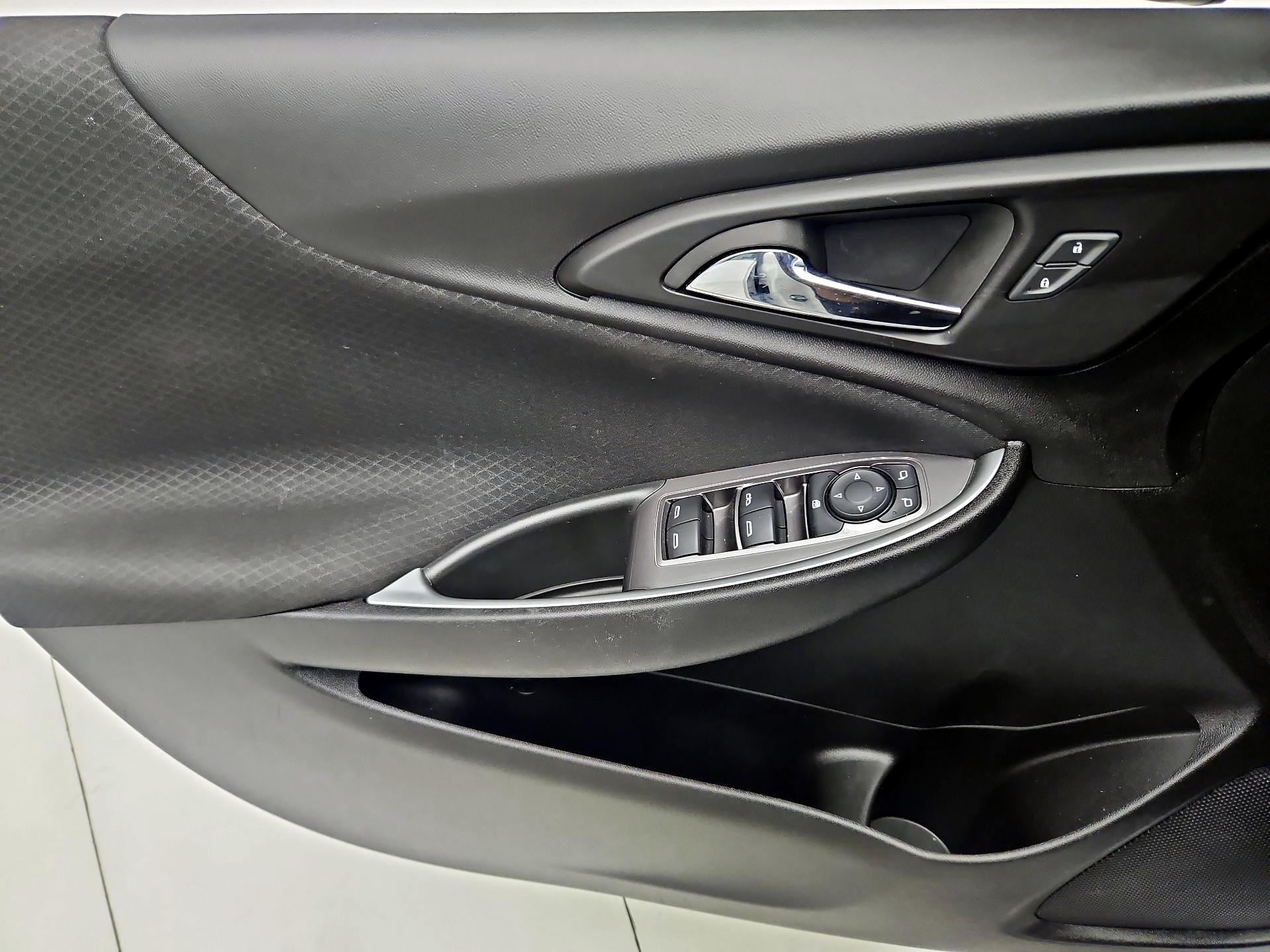 Thumbnail: 2024 Chevrolet Malibu - 12