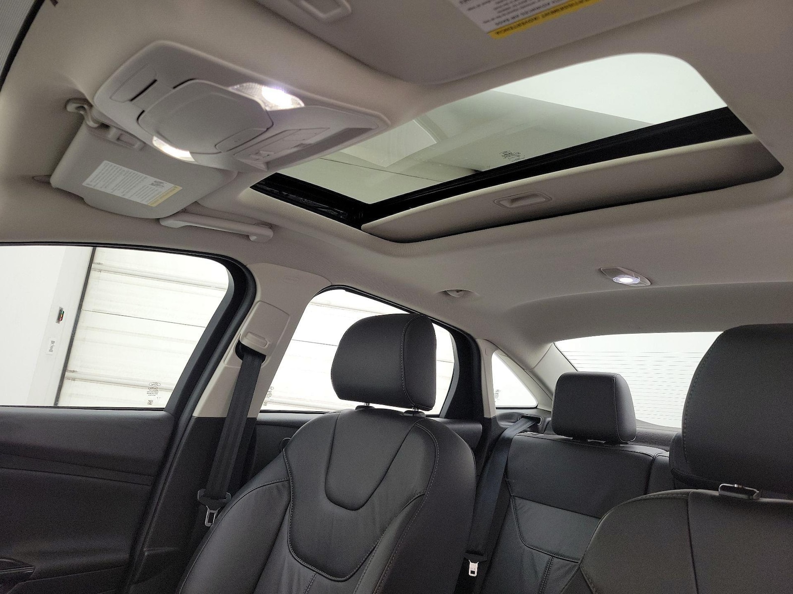 2017 Ford Focus Titanium - Photo 20