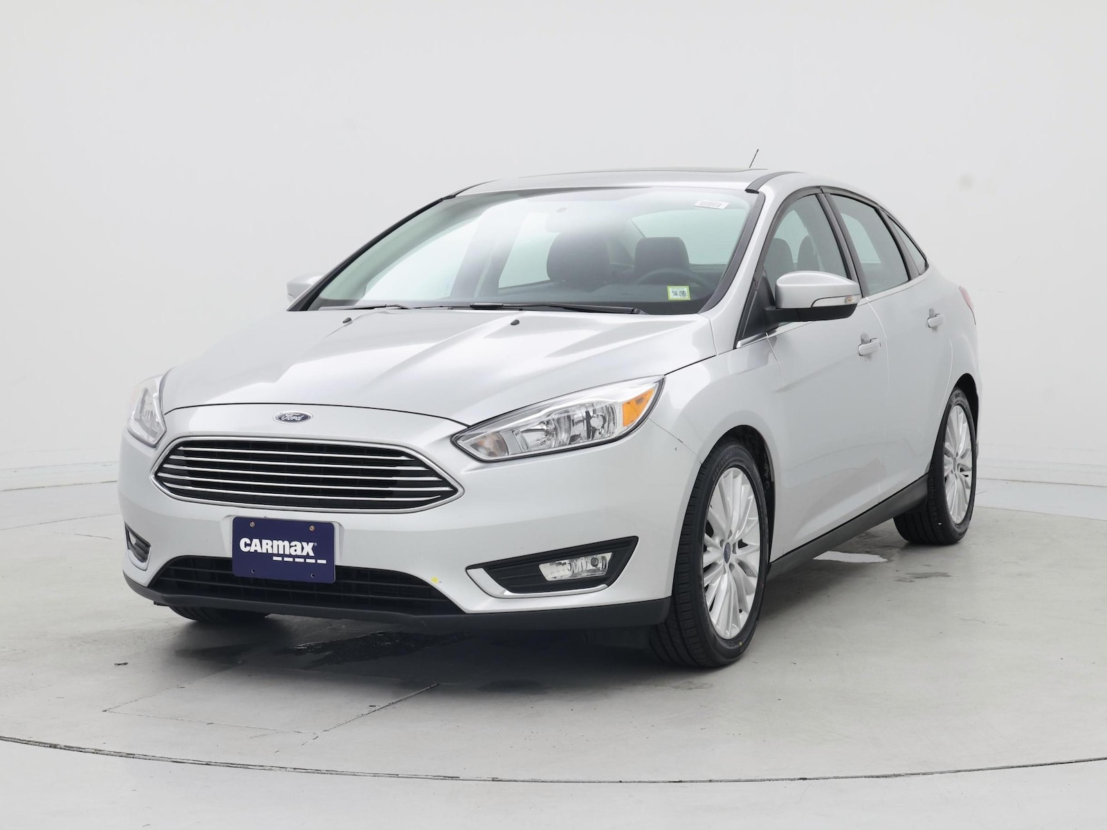 2017 Ford Focus Titanium - Photo 5