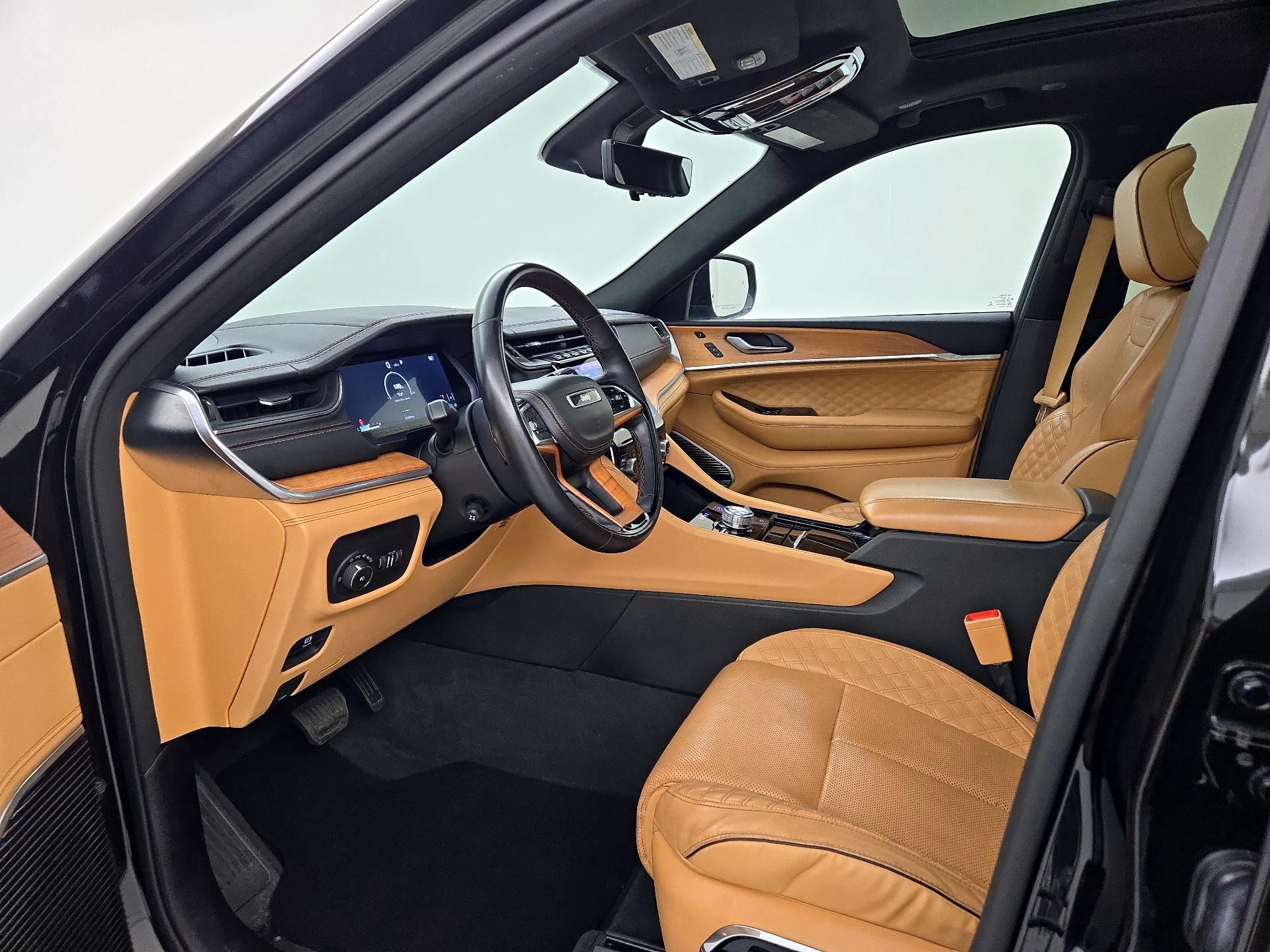 Thumbnail: 2021 Jeep Grand Cherokee L - 11