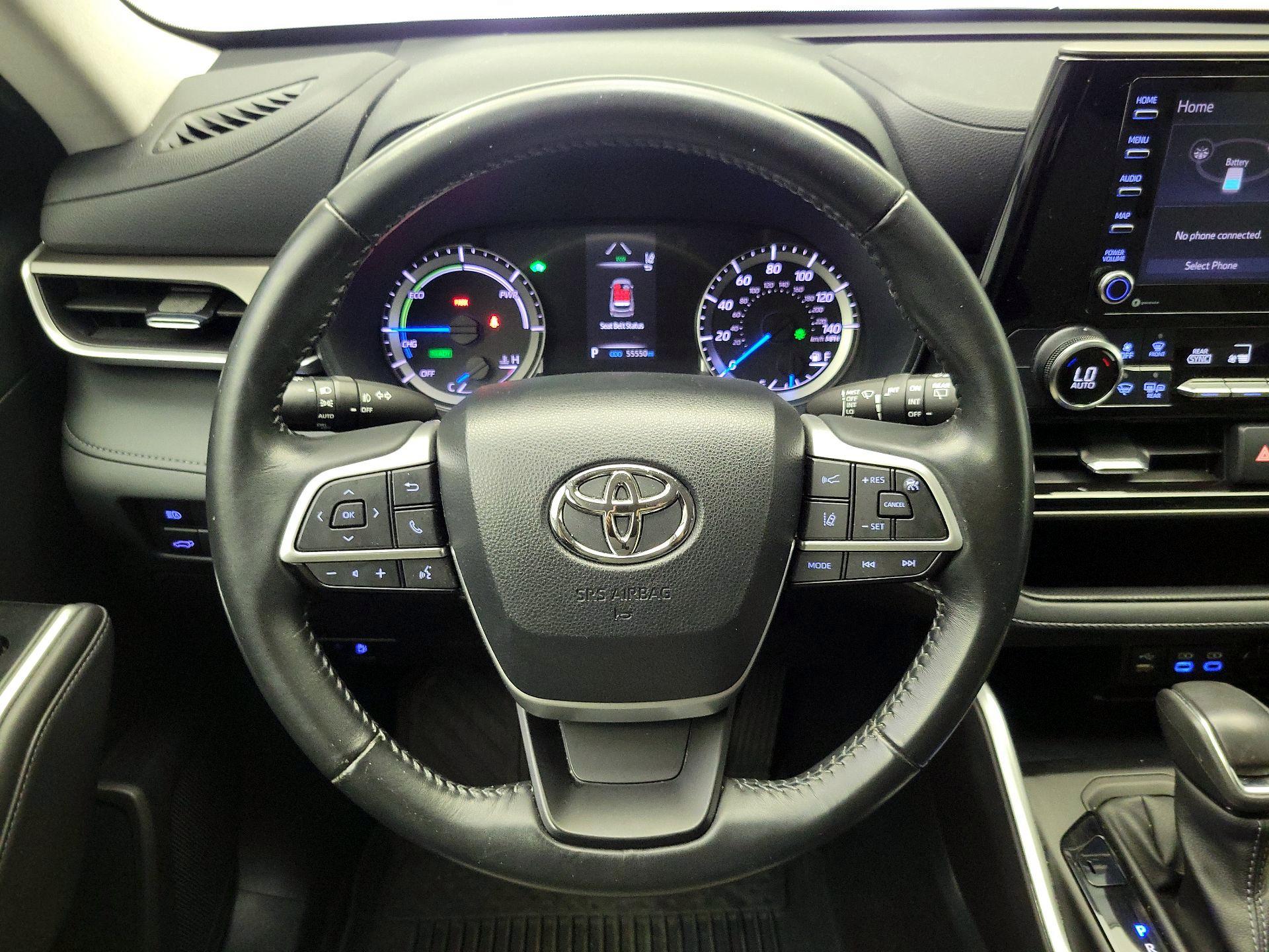 Thumbnail: 2022 Toyota Highlander - 10