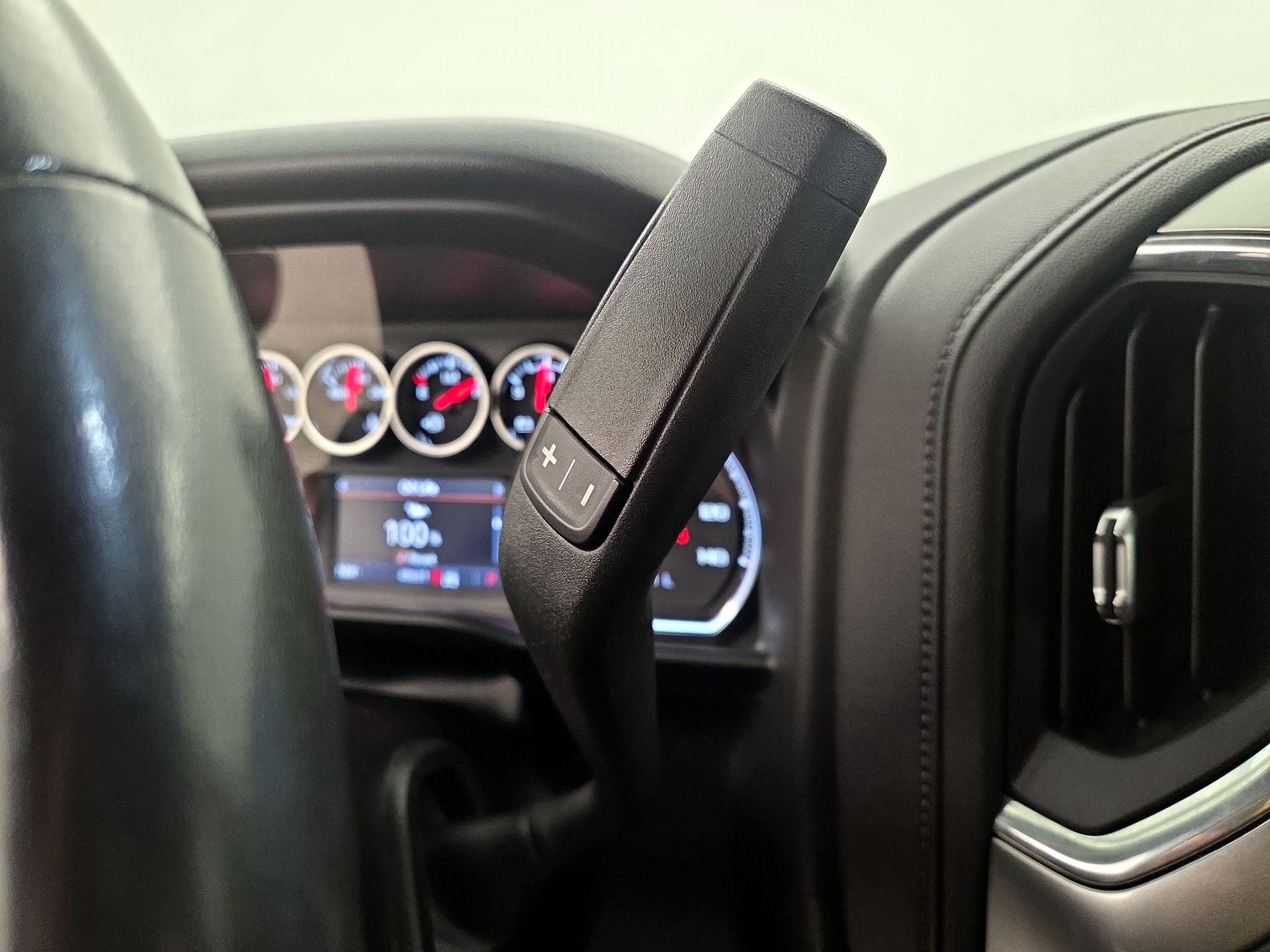 Thumbnail: 2021 Chevrolet Silverado 1500 - 17