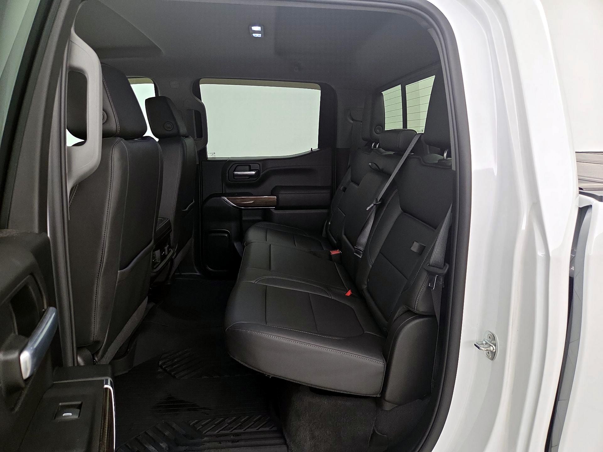 Thumbnail: 2021 Chevrolet Silverado 1500 - 19