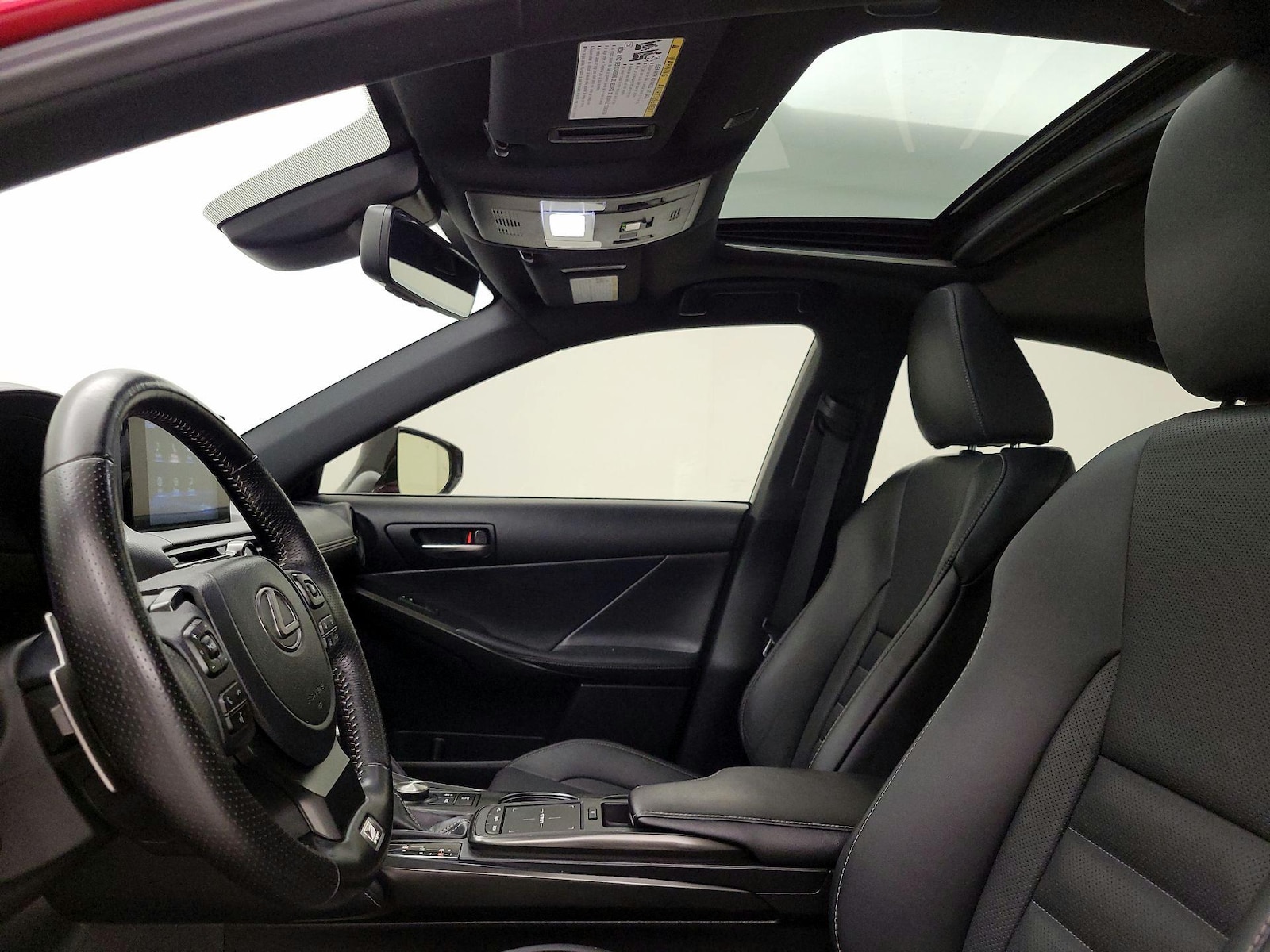 Sunroof(s) & Overhead Airbags