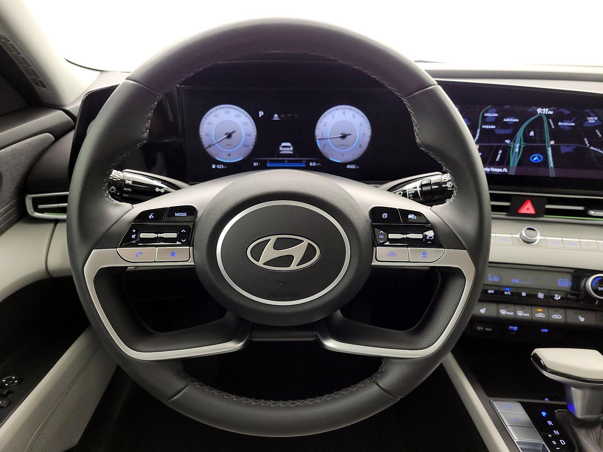 Thumbnail: 2025 Hyundai Elantra - 10