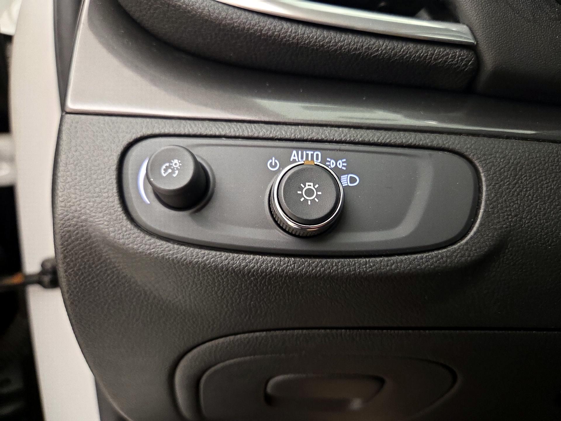 Thumbnail: 2021 Buick Encore - 13