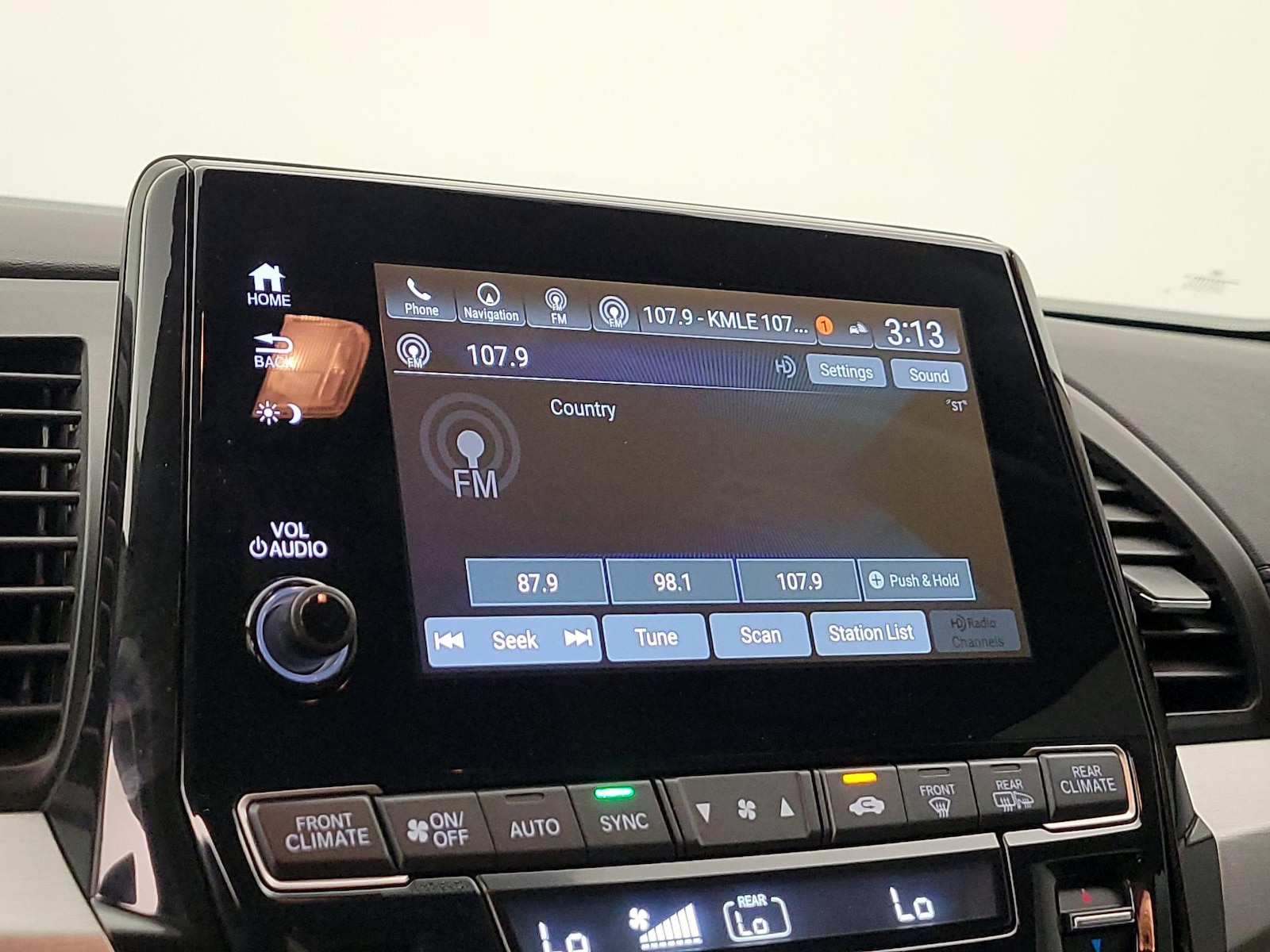 2022 Honda Odyssey Touring - Photo 17