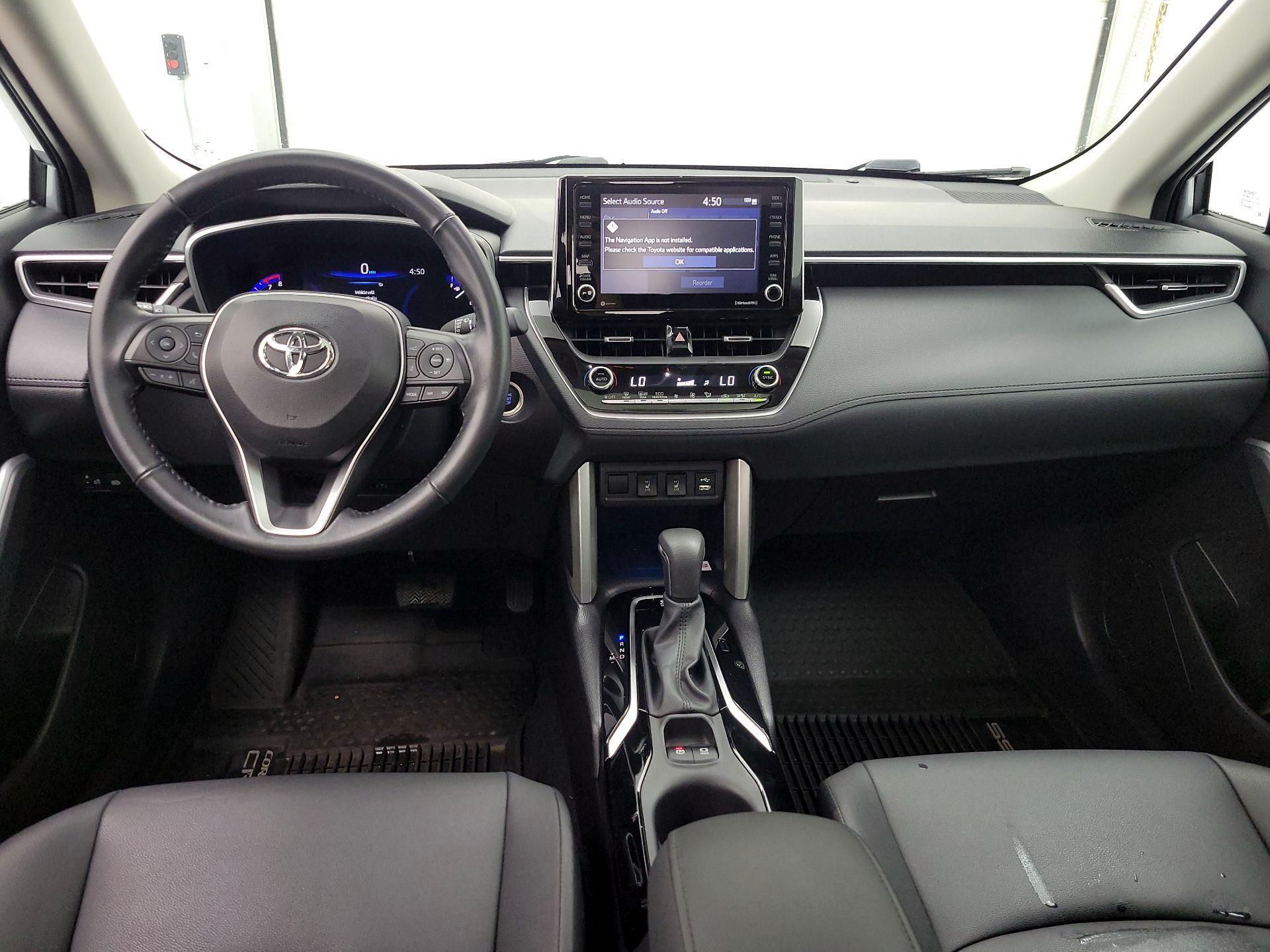 Thumbnail: 2022 Toyota Corolla Cross - 9