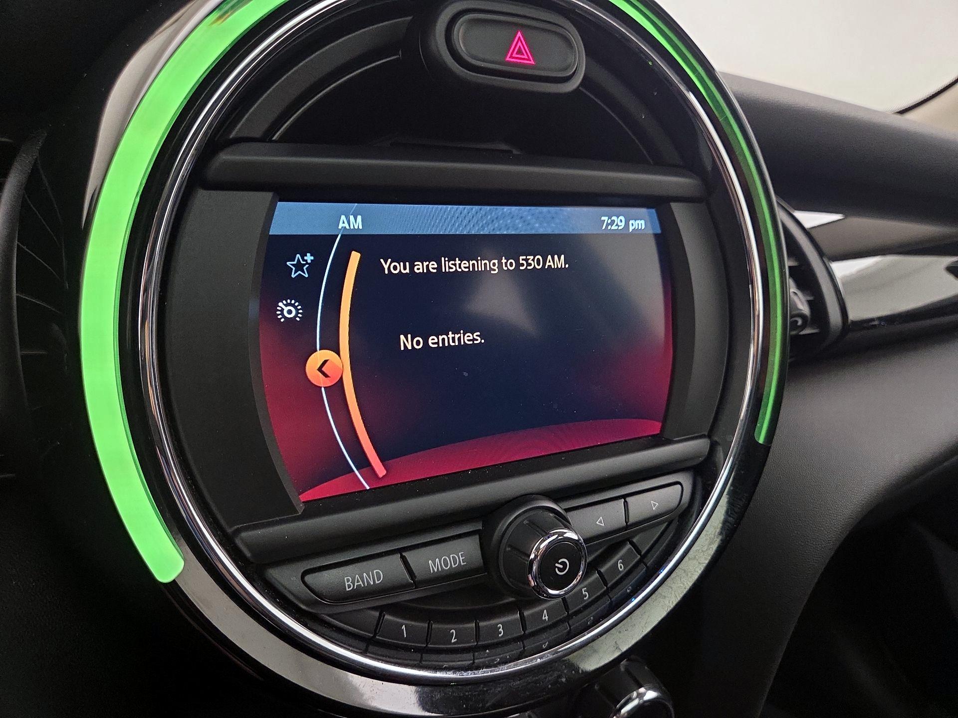 Thumbnail: 2019 MINI Cooper Hardtop - 15