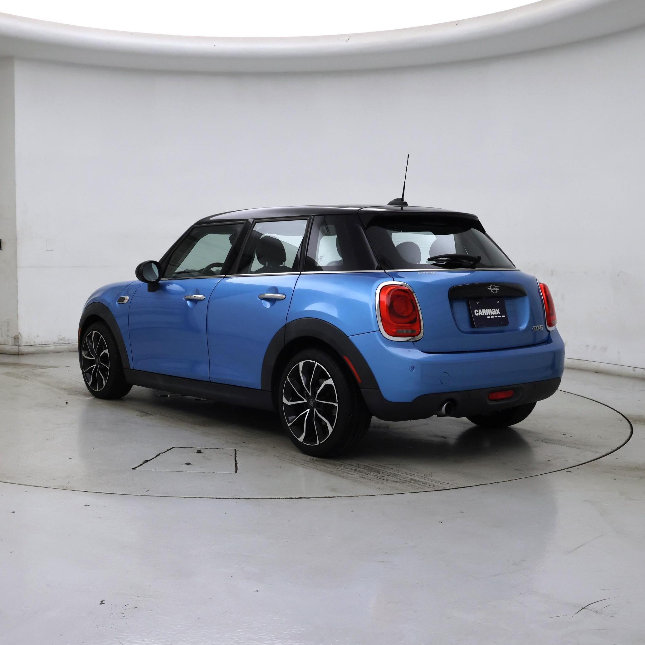 Thumbnail: 2019 MINI Cooper Hardtop - 2